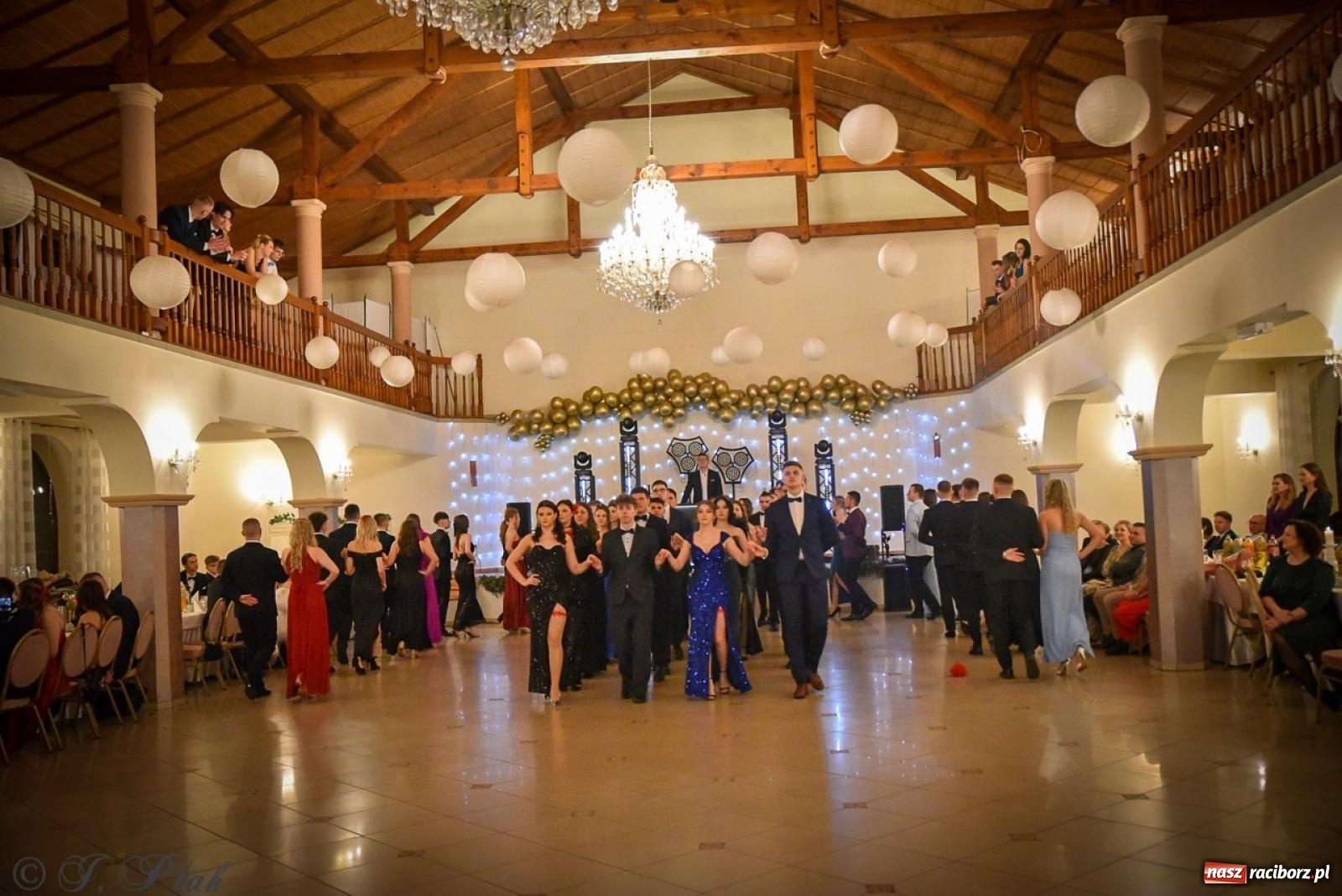 Zdjęcie w galerii na portalu naszraciborz.pl: Studniówka raciborskiego Ekonomika na bis! [FOTO i WIDEO] wiadomości z regionu