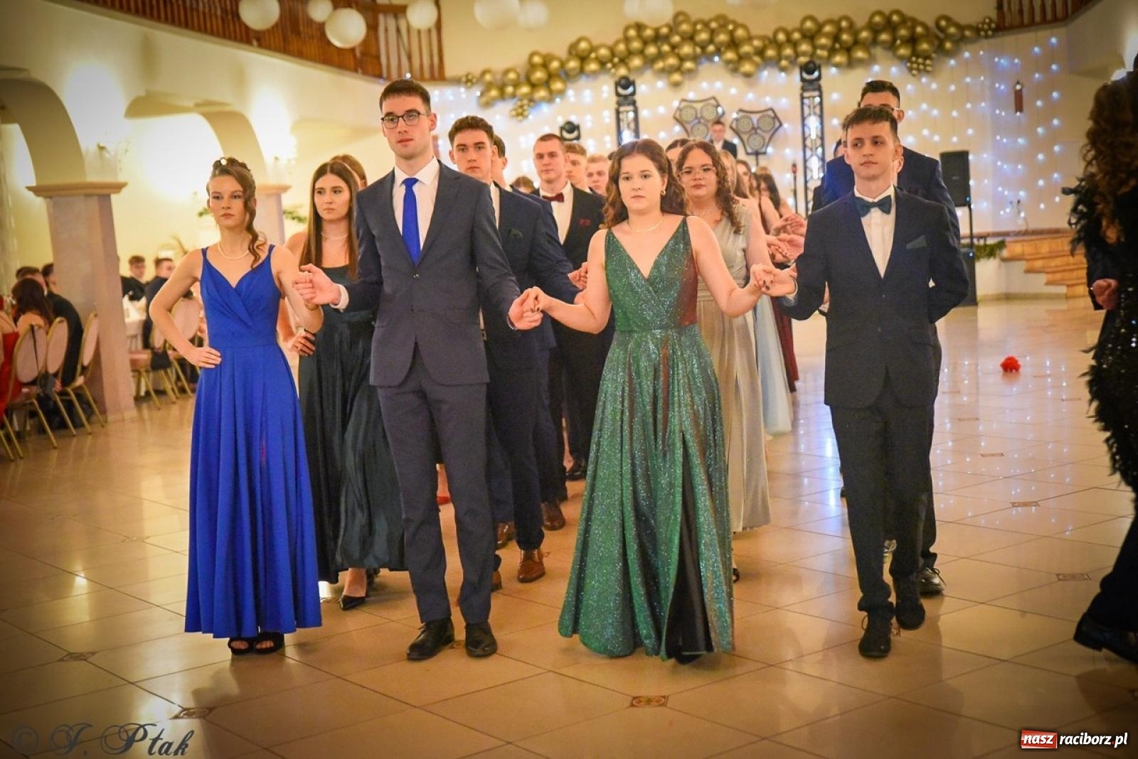 Zdjęcie w galerii na portalu naszraciborz.pl: Studniówka raciborskiego Ekonomika na bis! [FOTO i WIDEO] wiadomości z regionu