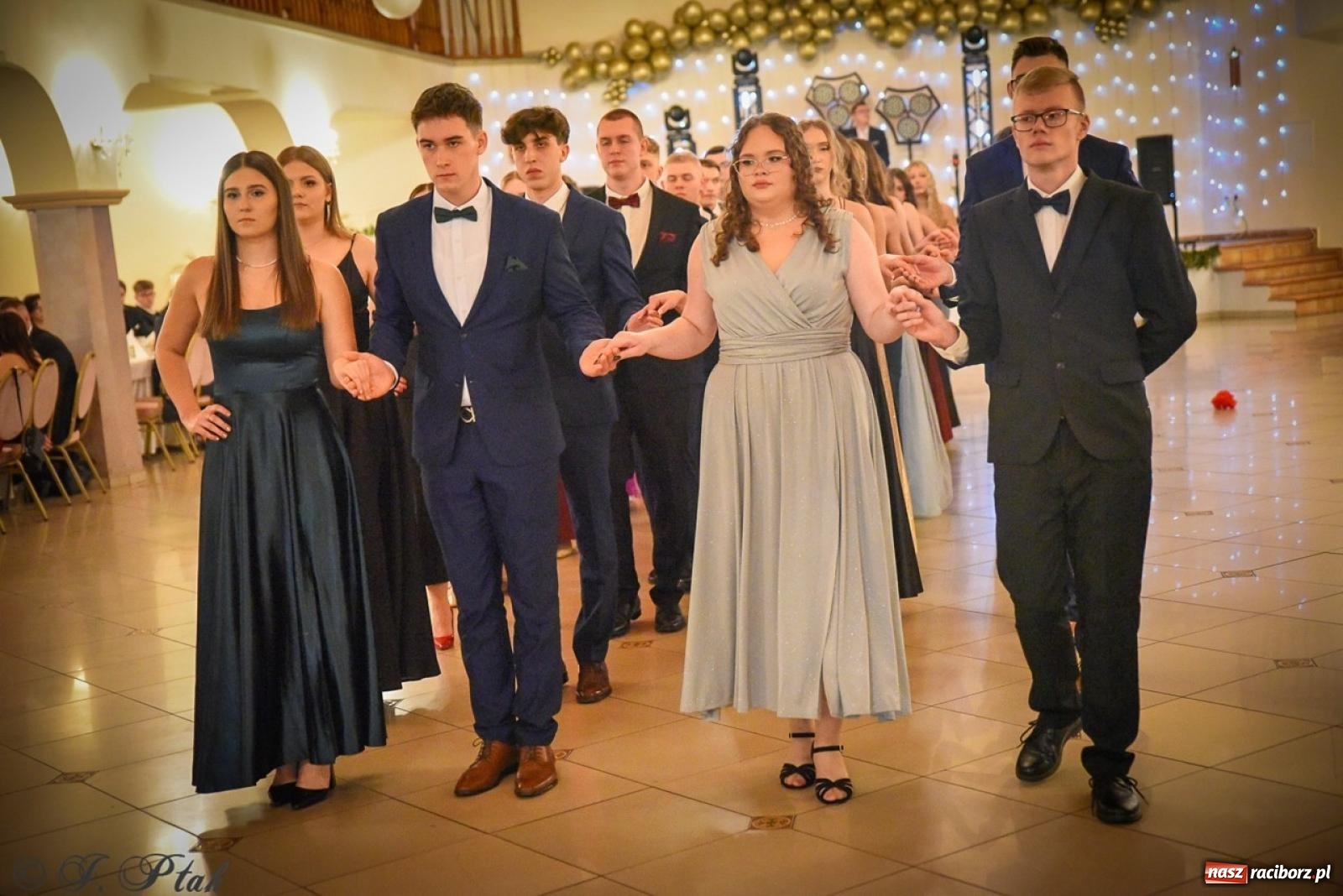 Zdjęcie w galerii na portalu naszraciborz.pl: Studniówka raciborskiego Ekonomika na bis! [FOTO i WIDEO] wiadomości z regionu