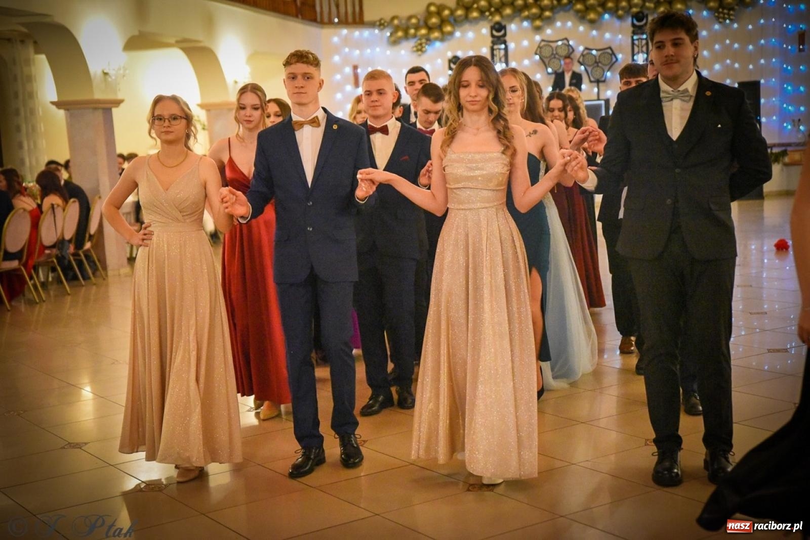 Zdjęcie w galerii na portalu naszraciborz.pl: Studniówka raciborskiego Ekonomika na bis! [FOTO i WIDEO] wiadomości z regionu