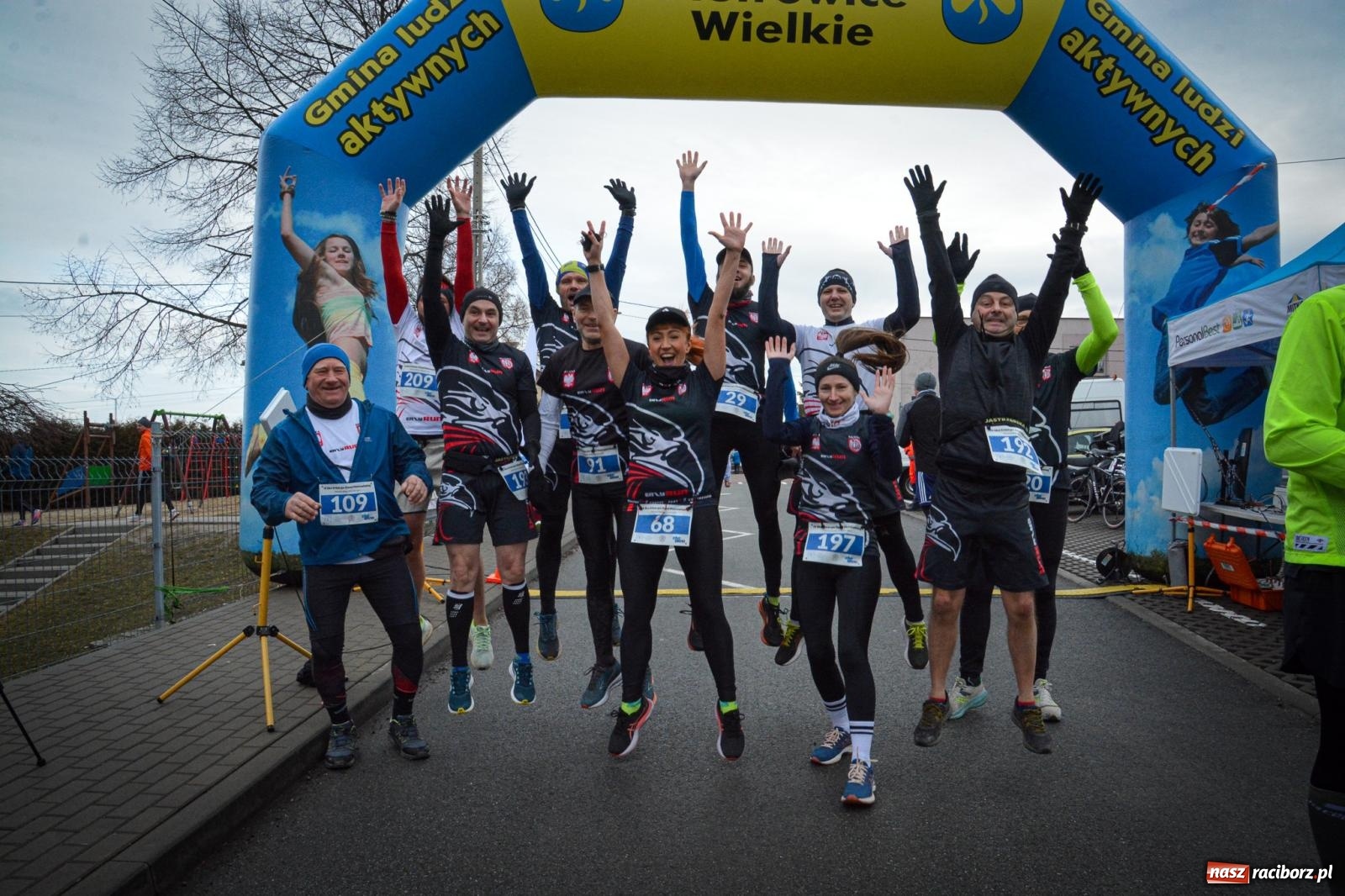 Zdjęcie w galerii na portalu naszraciborz.pl: IX Eko Cross po Ziemi Pietrowickiej: Piotr Pałka zwycięzcą biegu na 10 km wiadomości z regionu