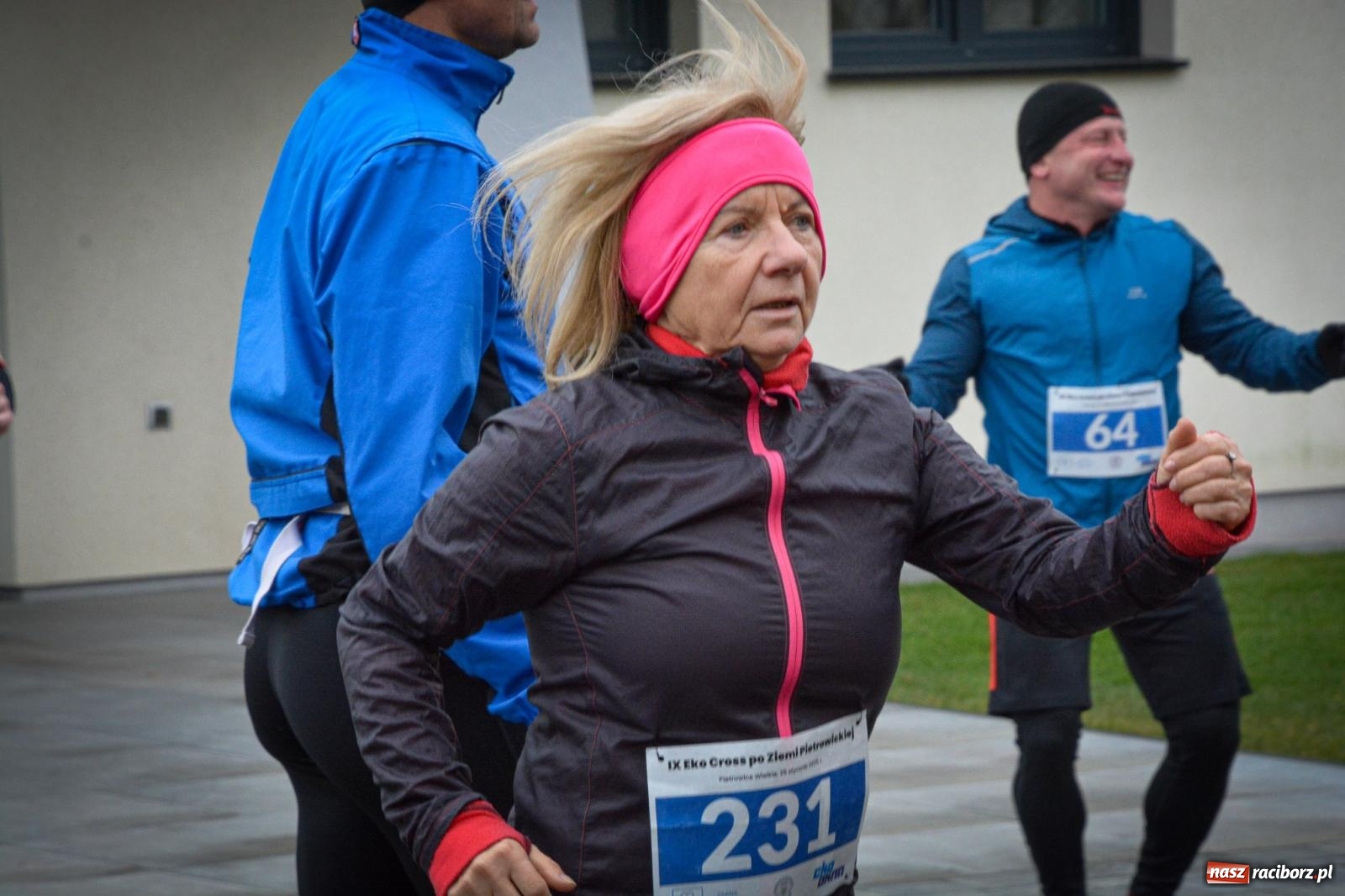 Zdjęcie w galerii na portalu naszraciborz.pl: IX Eko Cross po Ziemi Pietrowickiej: Piotr Pałka zwycięzcą biegu na 10 km wiadomości z regionu