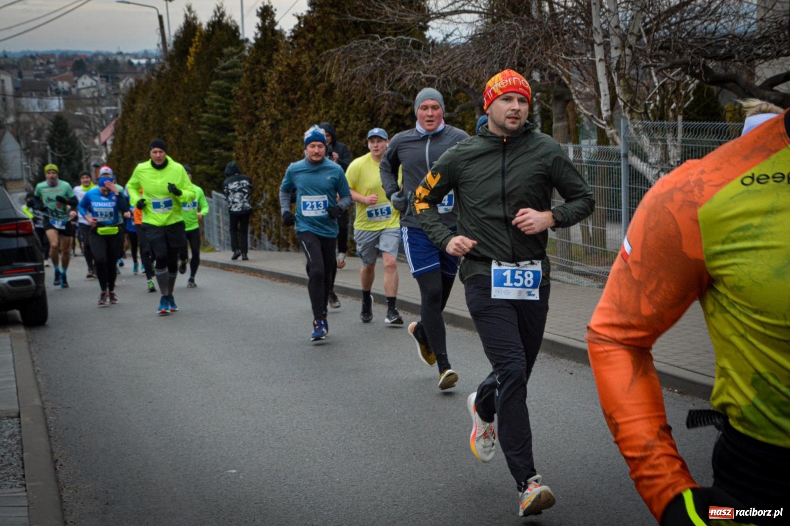 Zdjęcie w galerii na portalu naszraciborz.pl: IX Eko Cross po Ziemi Pietrowickiej: Piotr Pałka zwycięzcą biegu na 10 km wiadomości z regionu
