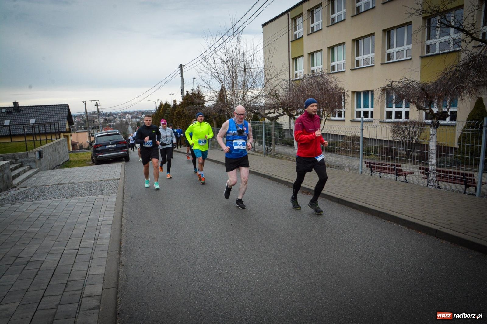 Zdjęcie w galerii na portalu naszraciborz.pl: IX Eko Cross po Ziemi Pietrowickiej: Piotr Pałka zwycięzcą biegu na 10 km wiadomości z regionu