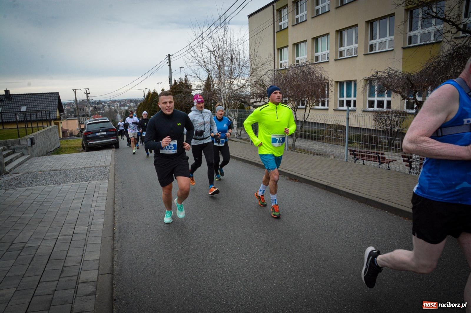 Zdjęcie w galerii na portalu naszraciborz.pl: IX Eko Cross po Ziemi Pietrowickiej: Piotr Pałka zwycięzcą biegu na 10 km wiadomości z regionu