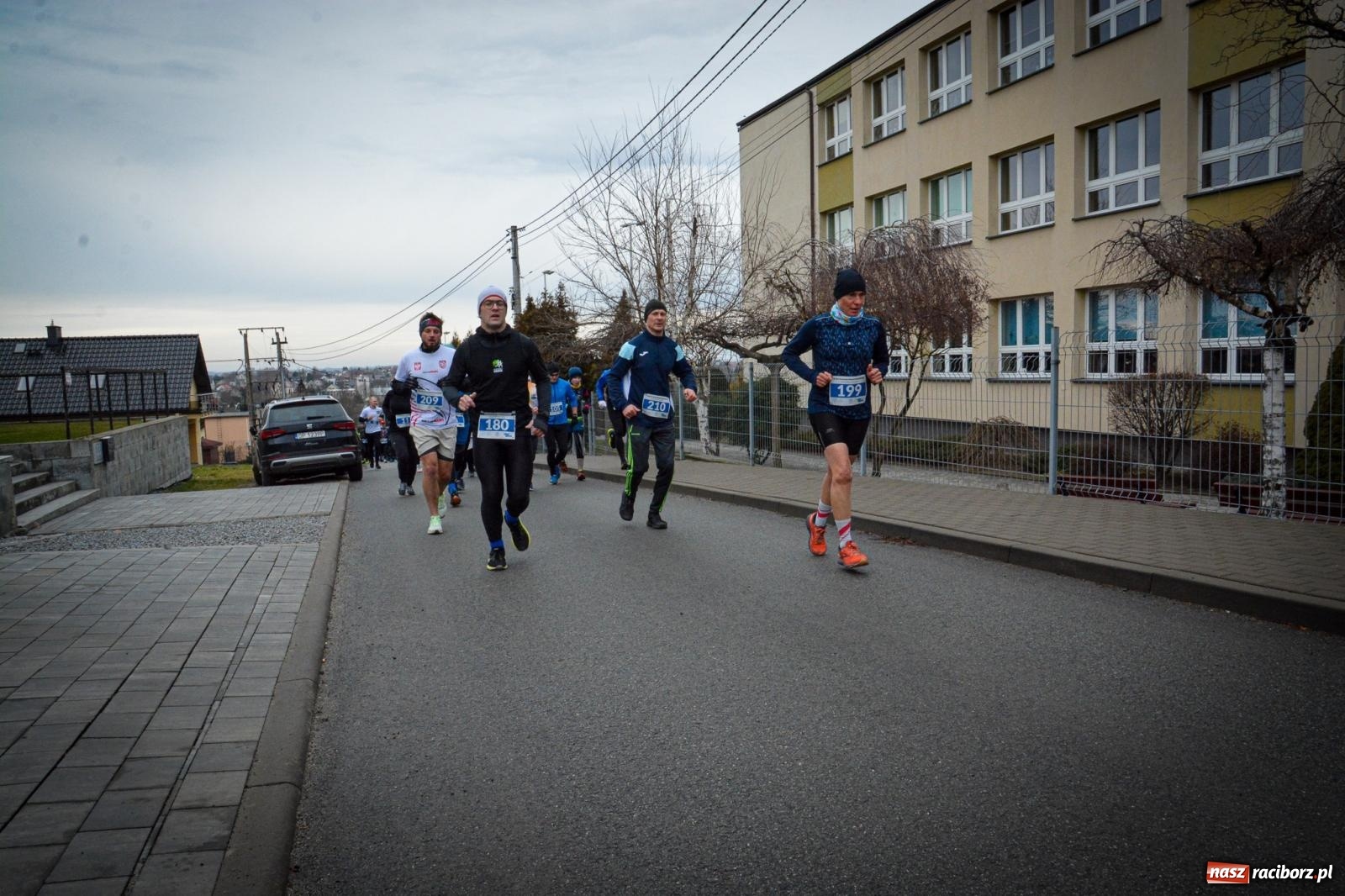 Zdjęcie w galerii na portalu naszraciborz.pl: IX Eko Cross po Ziemi Pietrowickiej: Piotr Pałka zwycięzcą biegu na 10 km wiadomości z regionu