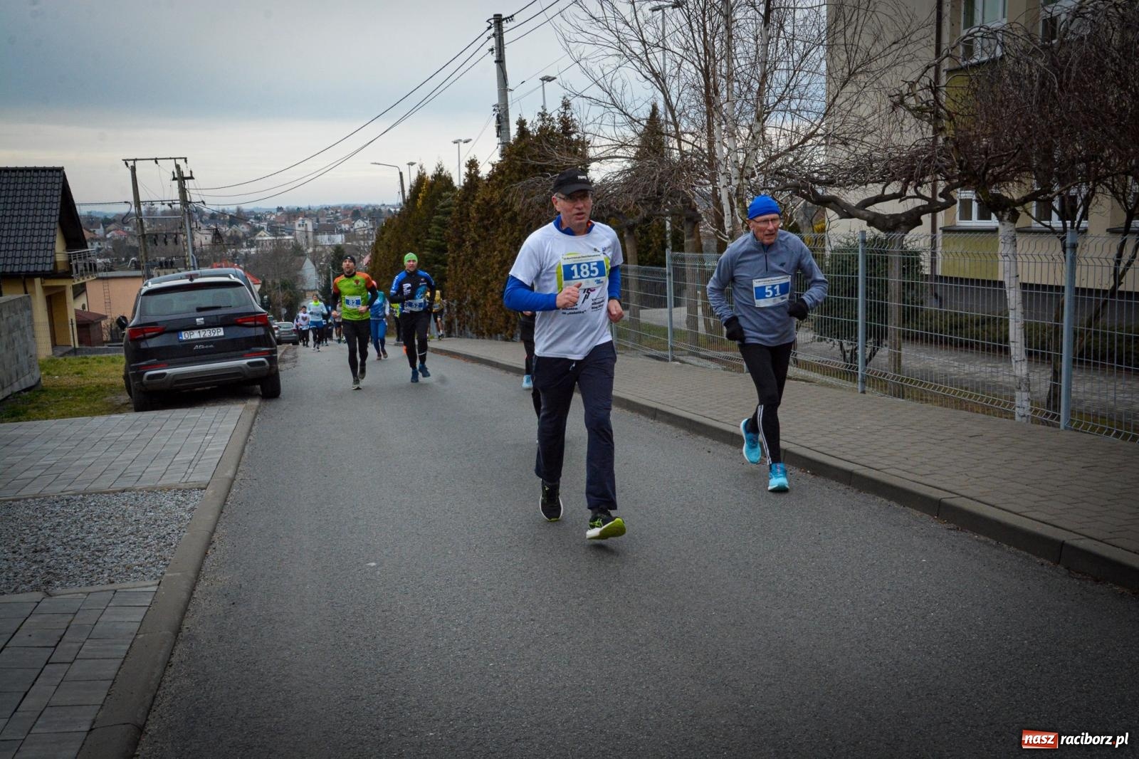 Zdjęcie w galerii na portalu naszraciborz.pl: IX Eko Cross po Ziemi Pietrowickiej: Piotr Pałka zwycięzcą biegu na 10 km wiadomości z regionu