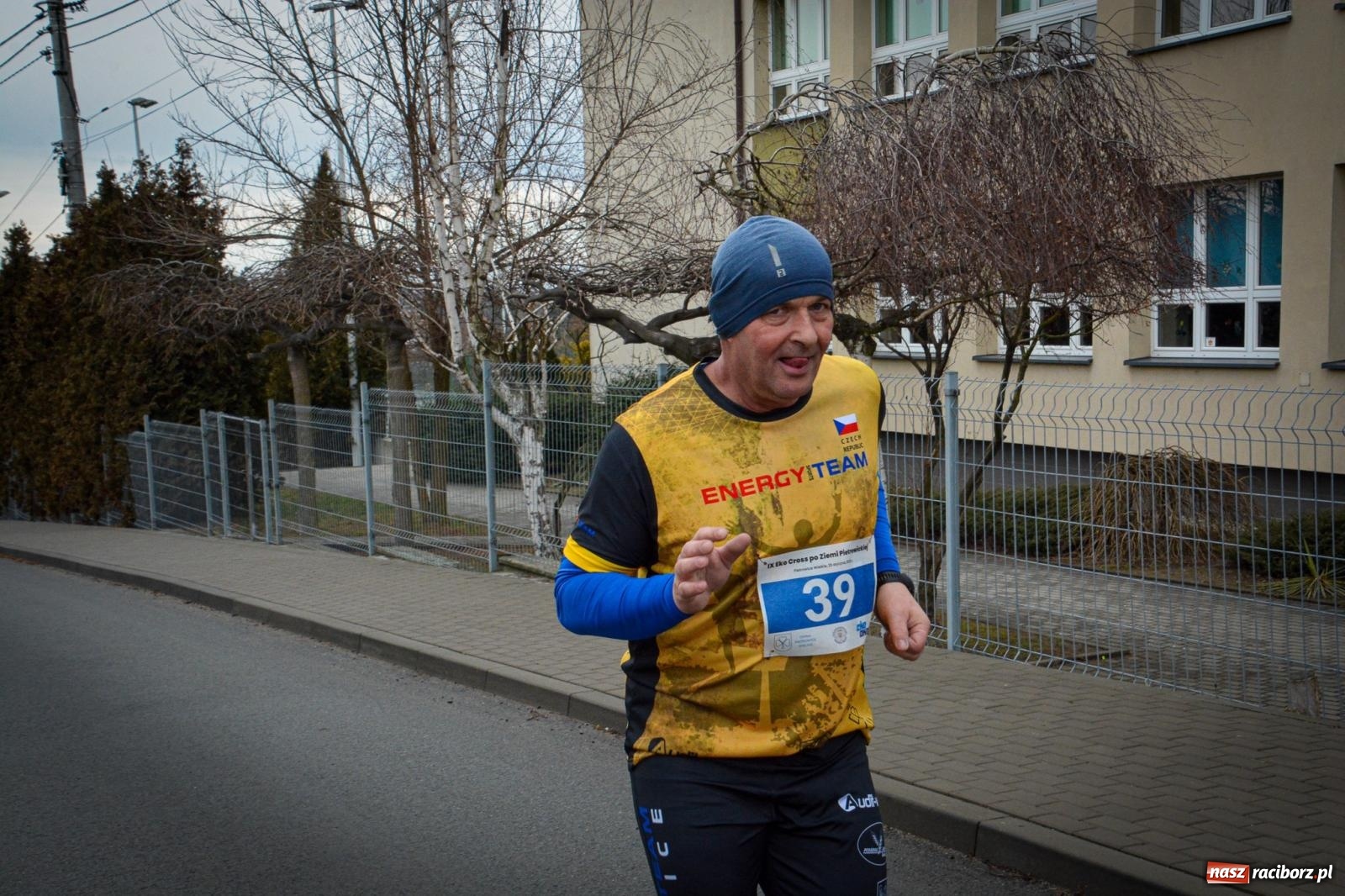 Zdjęcie w galerii na portalu naszraciborz.pl: IX Eko Cross po Ziemi Pietrowickiej: Piotr Pałka zwycięzcą biegu na 10 km wiadomości z regionu