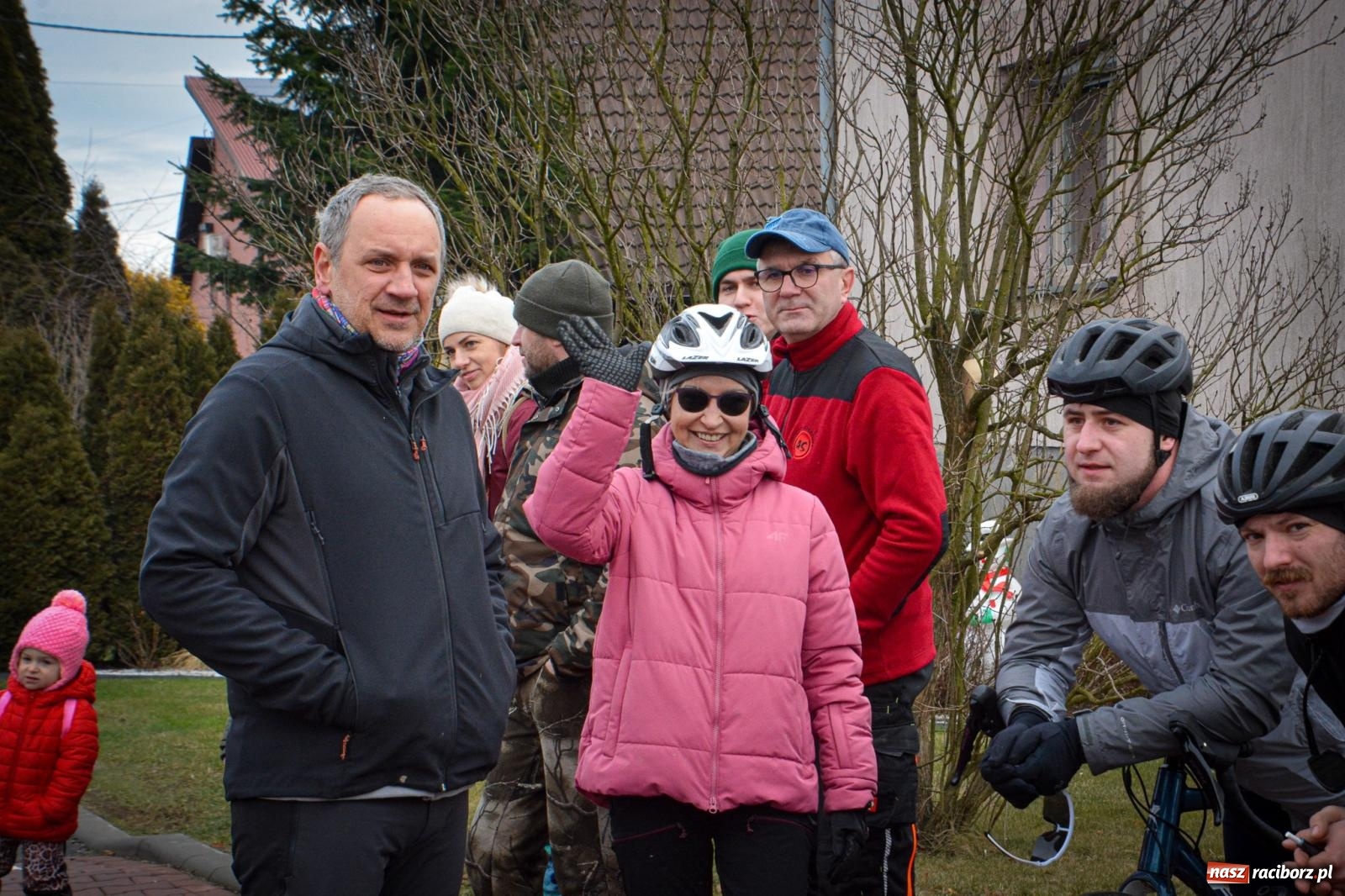 Zdjęcie w galerii na portalu naszraciborz.pl: IX Eko Cross po Ziemi Pietrowickiej: Piotr Pałka zwycięzcą biegu na 10 km wiadomości z regionu