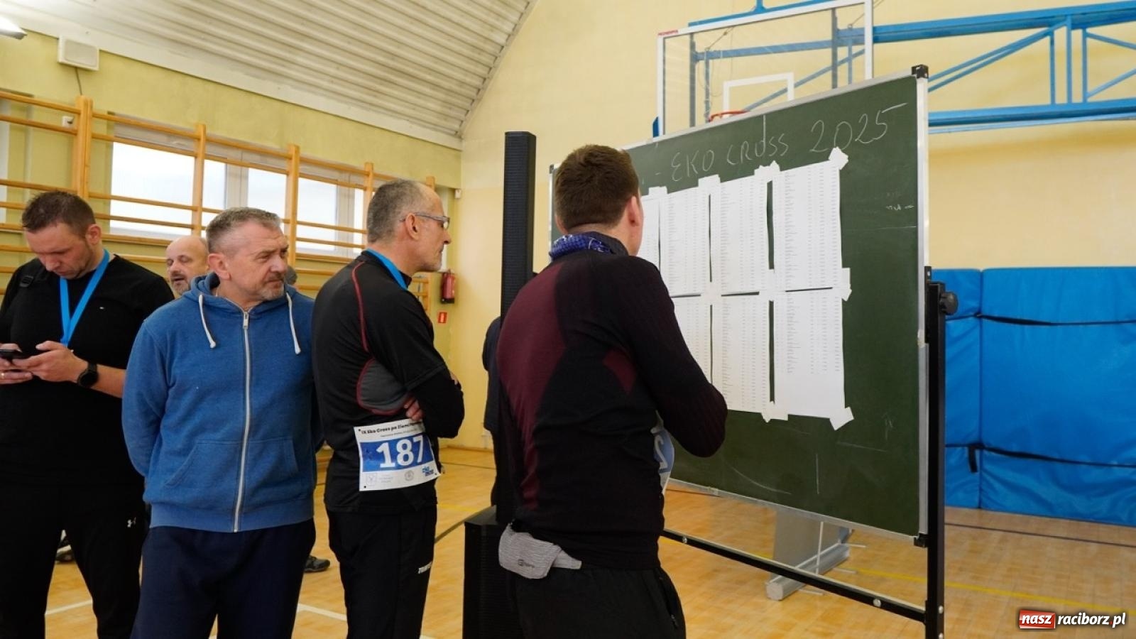 Zdjęcie w galerii na portalu naszraciborz.pl: IX Eko Cross po Ziemi Pietrowickiej: Piotr Pałka zwycięzcą biegu na 10 km wiadomości z regionu