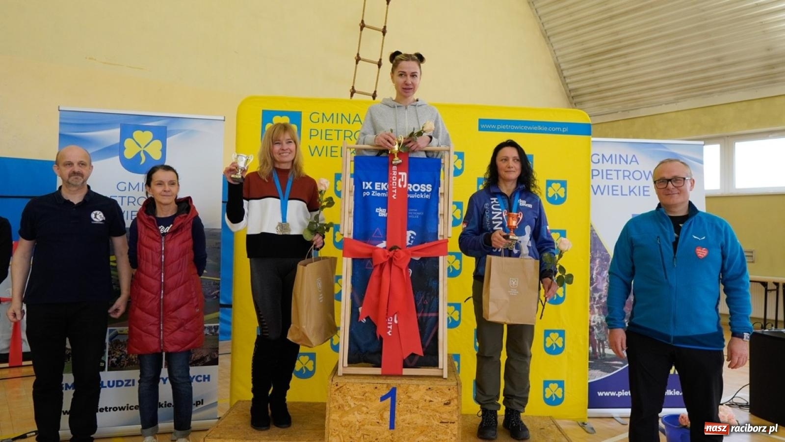 Zdjęcie w galerii na portalu naszraciborz.pl: IX Eko Cross po Ziemi Pietrowickiej: Piotr Pałka zwycięzcą biegu na 10 km wiadomości z regionu