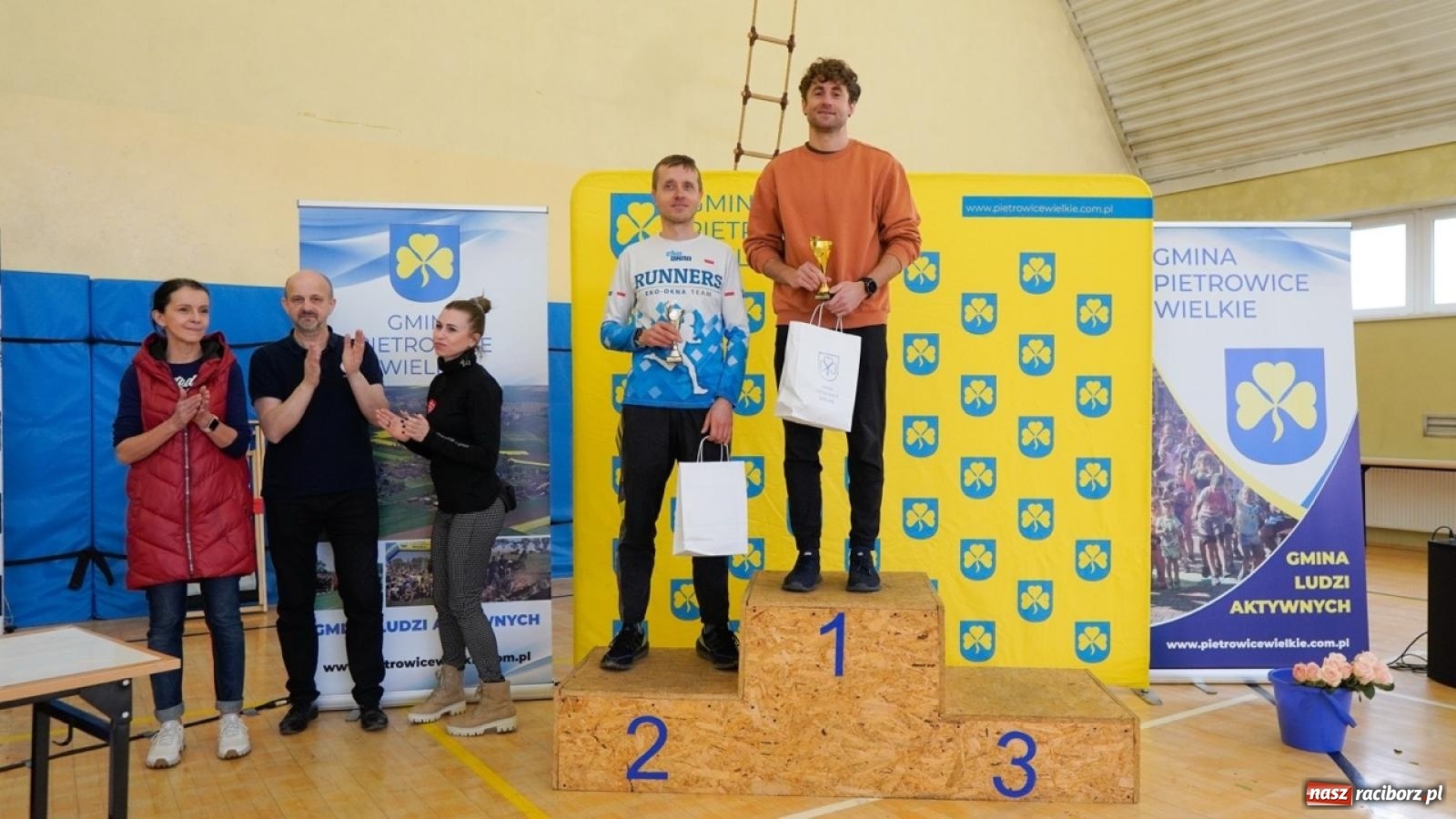 Zdjęcie w galerii na portalu naszraciborz.pl: IX Eko Cross po Ziemi Pietrowickiej: Piotr Pałka zwycięzcą biegu na 10 km wiadomości z regionu