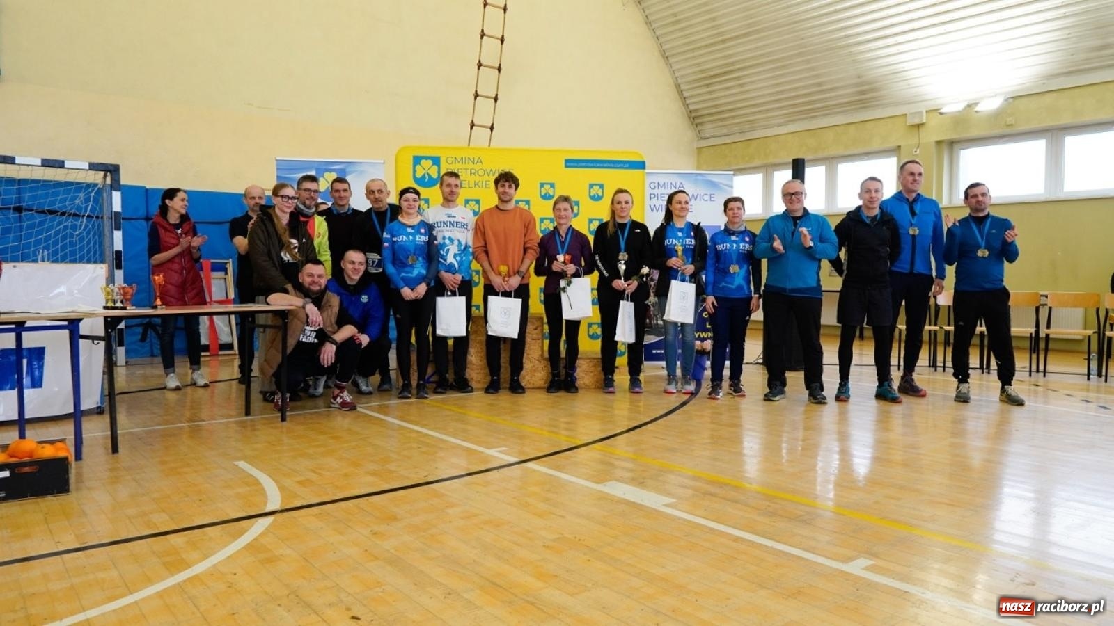 Zdjęcie w galerii na portalu naszraciborz.pl: IX Eko Cross po Ziemi Pietrowickiej: Piotr Pałka zwycięzcą biegu na 10 km wiadomości z regionu