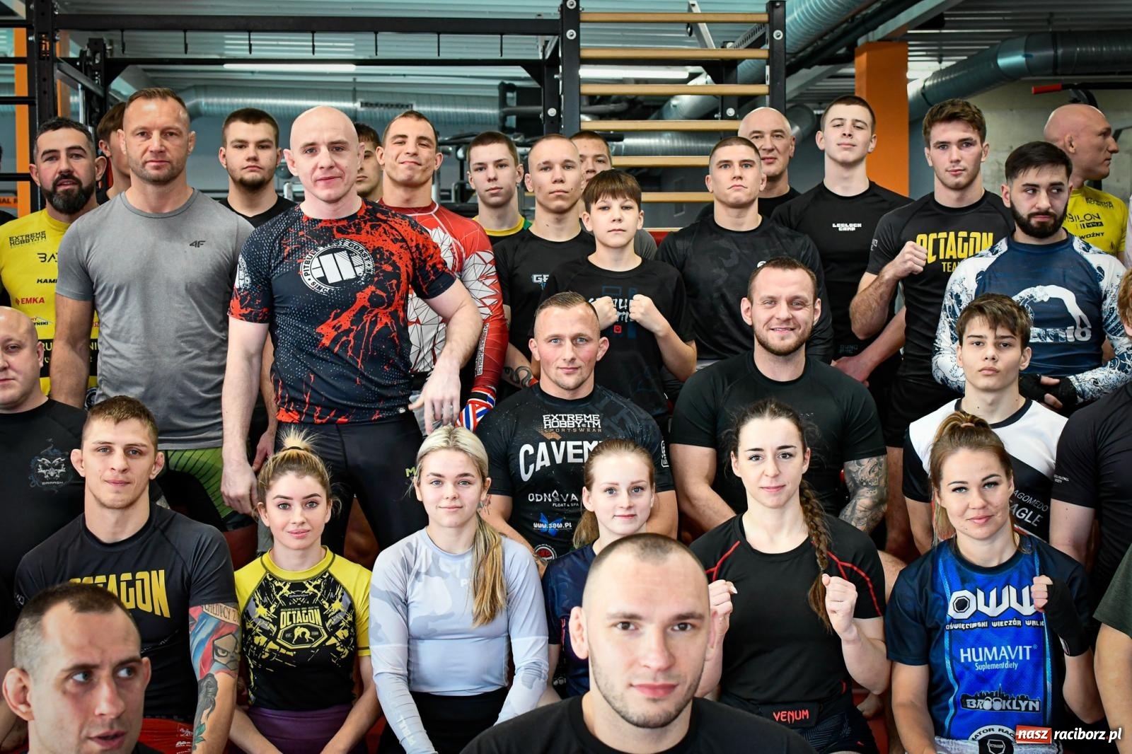 Zdjęcie w galerii na portalu naszraciborz.pl: Sparing charytatywny w Brooklyn Gym w Raciborzu wiadomości z regionu