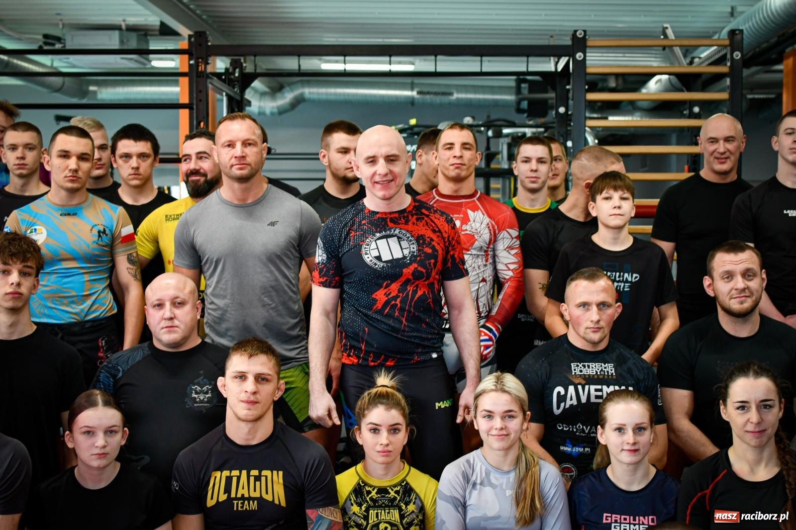 Zdjęcie w galerii na portalu naszraciborz.pl: Sparing charytatywny w Brooklyn Gym w Raciborzu wiadomości z regionu