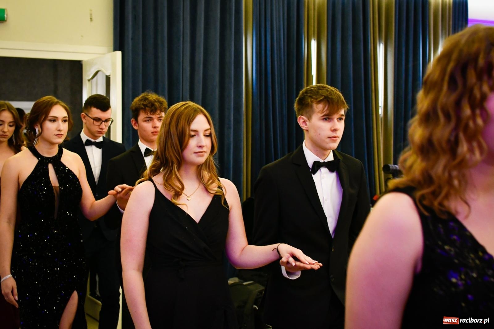 Zdjęcie w galerii na portalu naszraciborz.pl: Studniówka CKZiU nr 1: jubileuszowy rocznik bawi się w Rege [FOTO i WIDEO] wiadomości z regionu