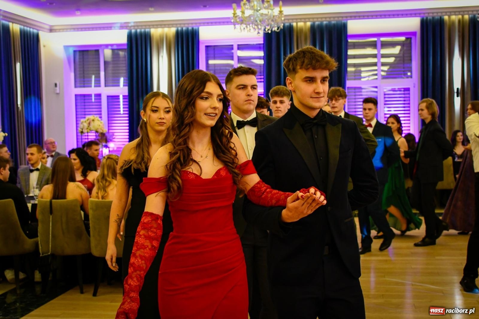 Zdjęcie w galerii na portalu naszraciborz.pl: Studniówka CKZiU nr 1: jubileuszowy rocznik bawi się w Rege [FOTO i WIDEO] wiadomości z regionu