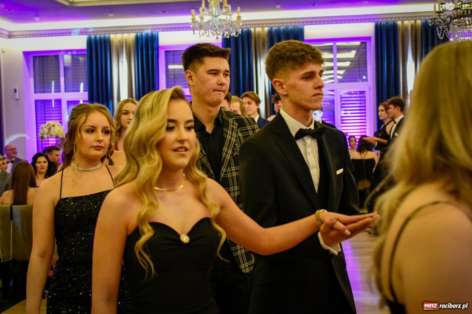 Zdjęcie w galerii na portalu naszraciborz.pl: Studniówka CKZiU nr 1: jubileuszowy rocznik bawi się w Rege [FOTO i WIDEO] wiadomości z regionu