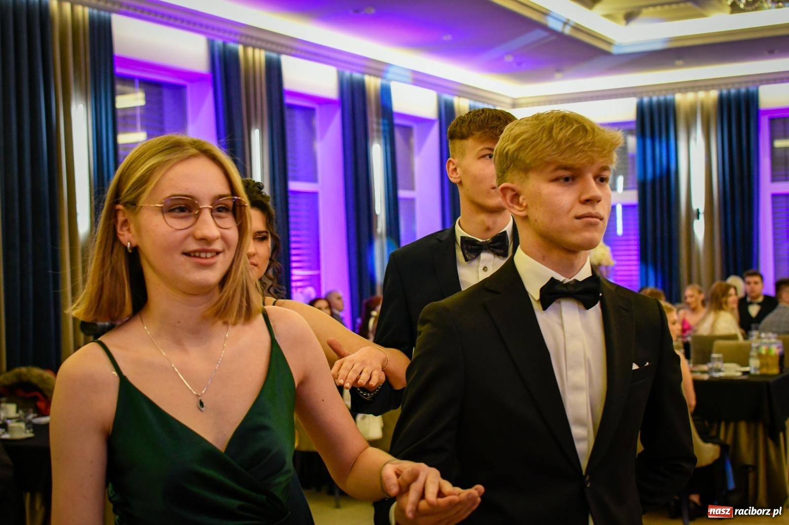 Zdjęcie w galerii na portalu naszraciborz.pl: Studniówka CKZiU nr 1: jubileuszowy rocznik bawi się w Rege [FOTO i WIDEO] wiadomości z regionu