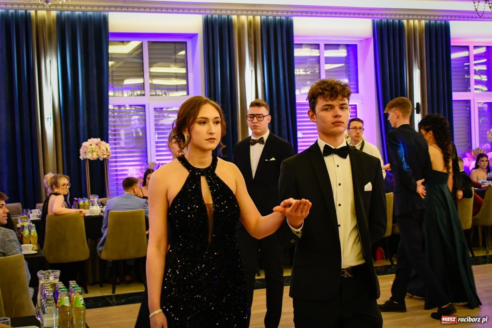 Zdjęcie w galerii na portalu naszraciborz.pl: Studniówka CKZiU nr 1: jubileuszowy rocznik bawi się w Rege [FOTO i WIDEO] wiadomości z regionu