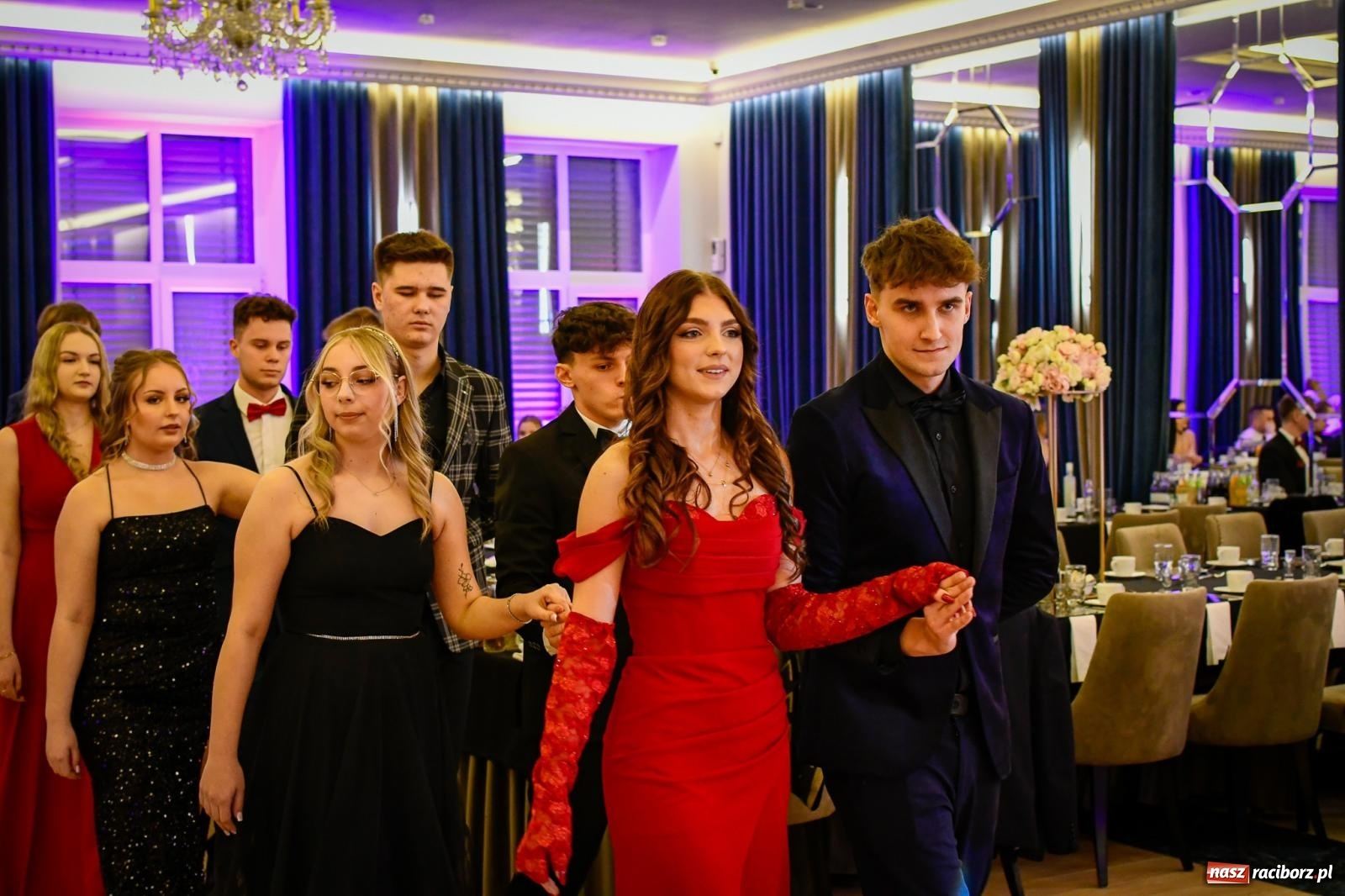 Zdjęcie w galerii na portalu naszraciborz.pl: Studniówka CKZiU nr 1: jubileuszowy rocznik bawi się w Rege [FOTO i WIDEO] wiadomości z regionu