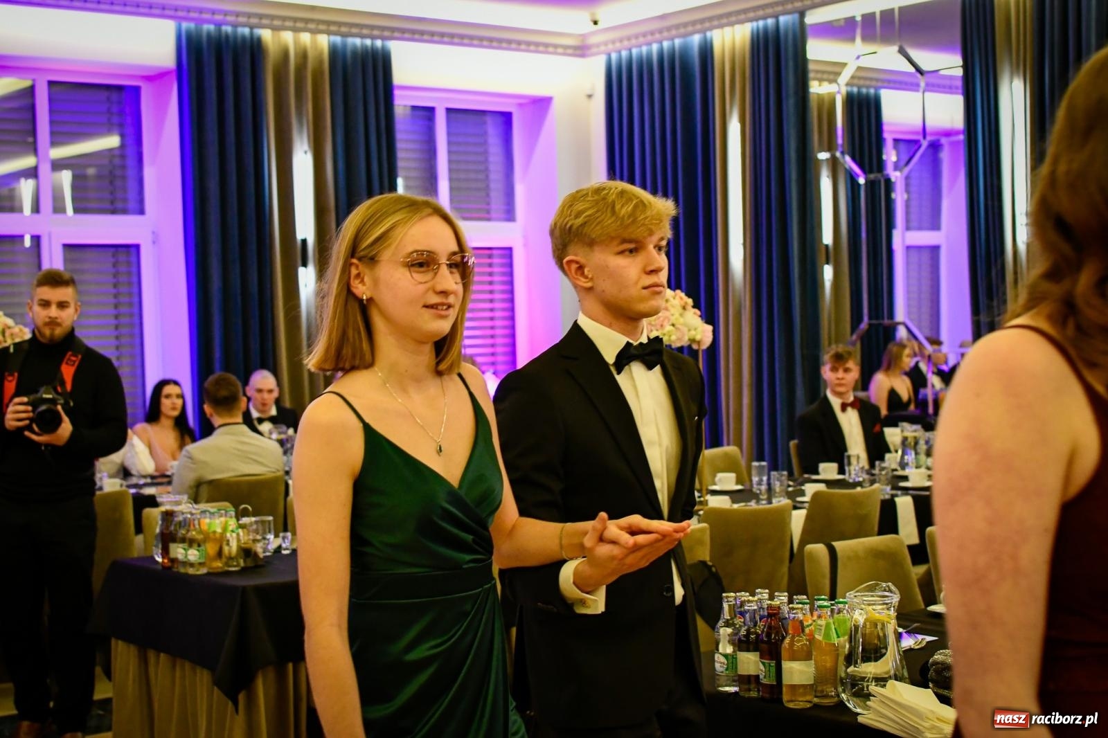 Zdjęcie w galerii na portalu naszraciborz.pl: Studniówka CKZiU nr 1: jubileuszowy rocznik bawi się w Rege [FOTO i WIDEO] wiadomości z regionu