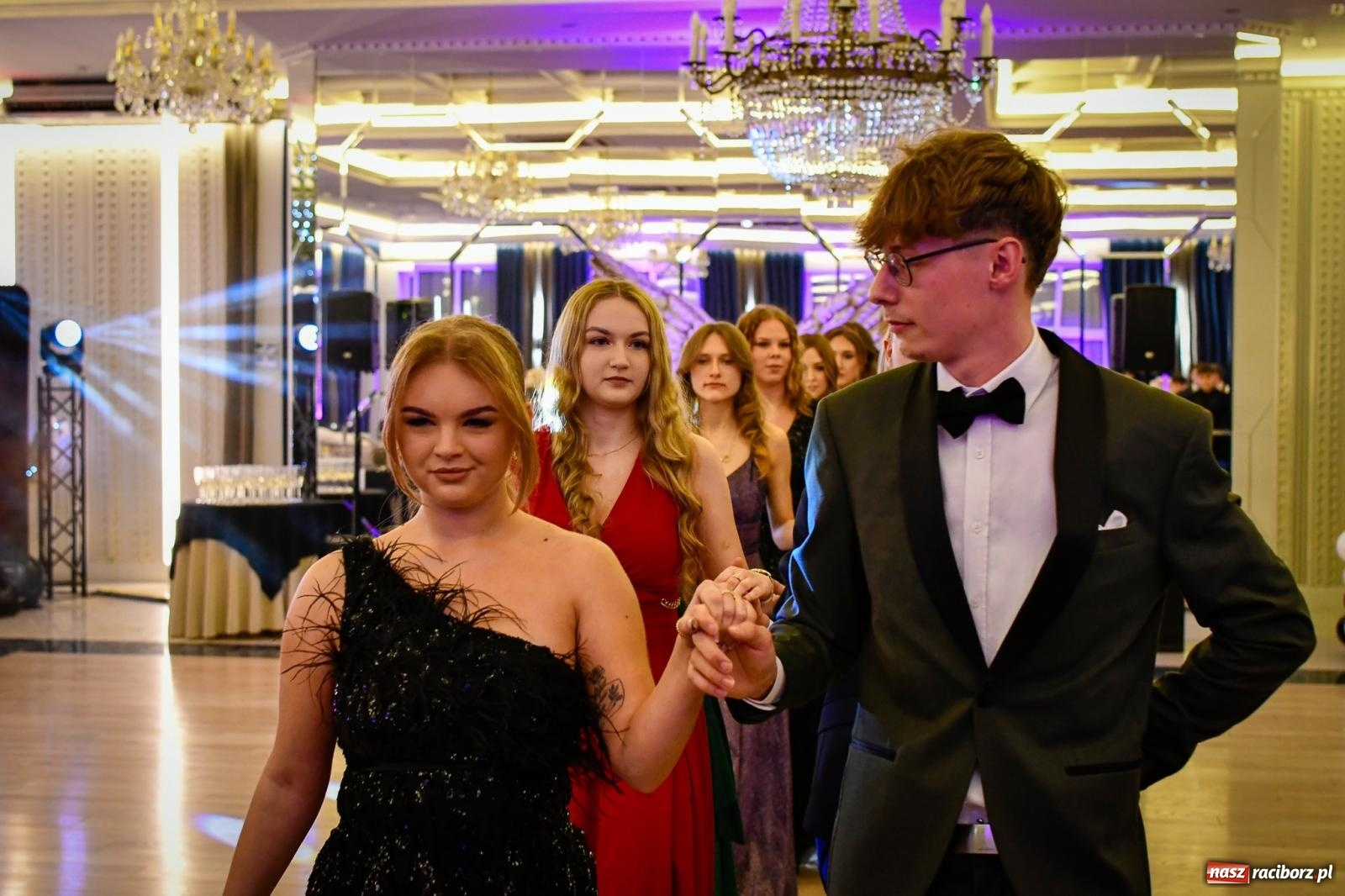 Zdjęcie w galerii na portalu naszraciborz.pl: Studniówka CKZiU nr 1: jubileuszowy rocznik bawi się w Rege [FOTO i WIDEO] wiadomości z regionu