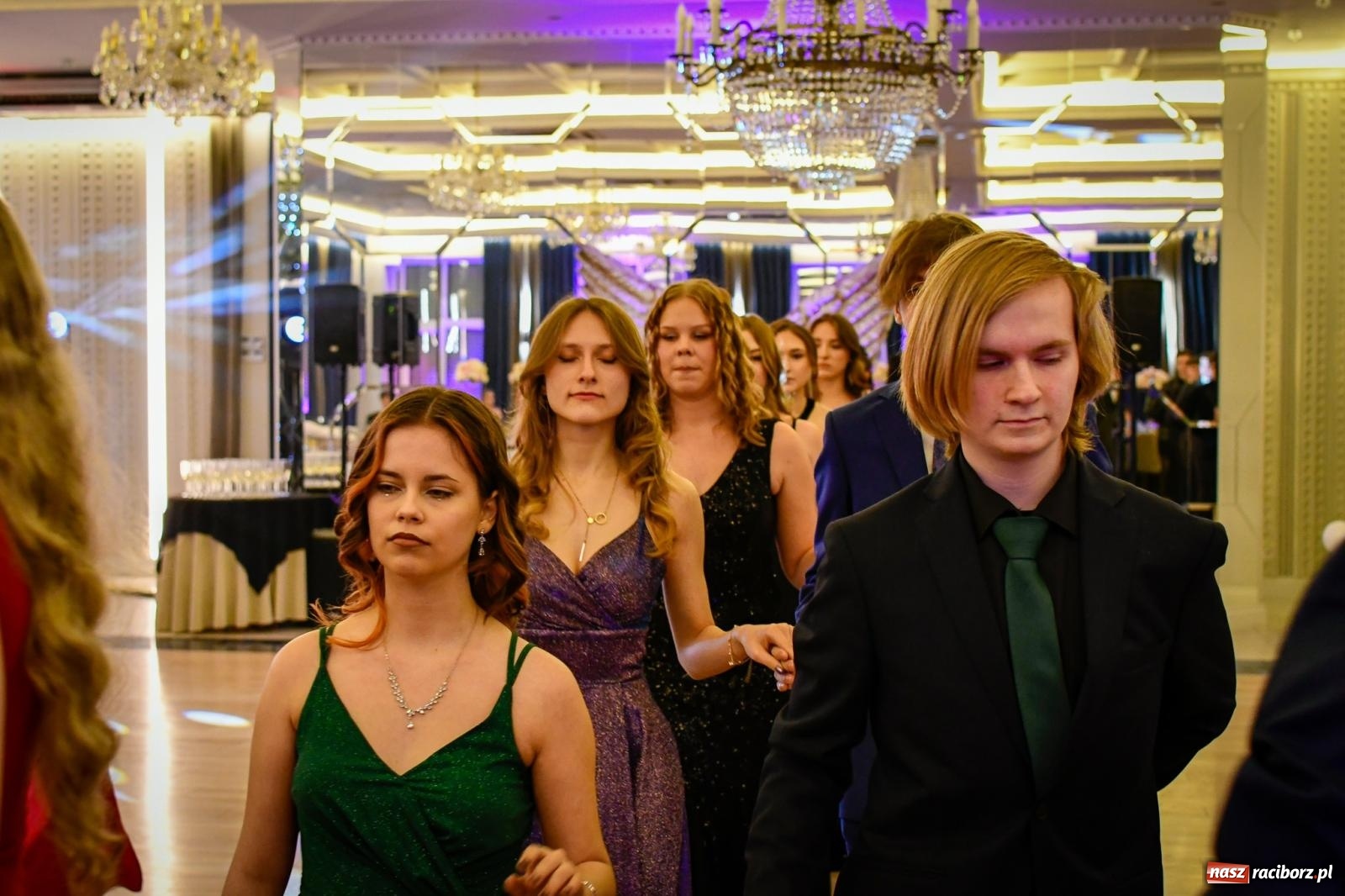 Zdjęcie w galerii na portalu naszraciborz.pl: Studniówka CKZiU nr 1: jubileuszowy rocznik bawi się w Rege [FOTO i WIDEO] wiadomości z regionu