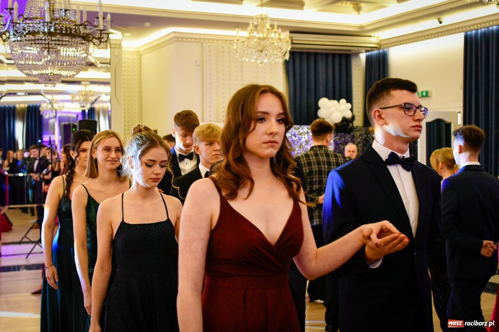 Zdjęcie w galerii na portalu naszraciborz.pl: Studniówka CKZiU nr 1: jubileuszowy rocznik bawi się w Rege [FOTO i WIDEO] wiadomości z regionu