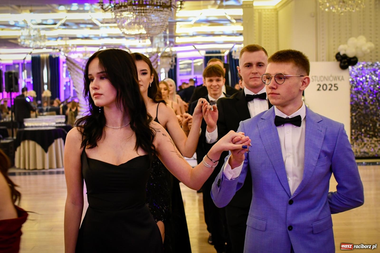 Zdjęcie w galerii na portalu naszraciborz.pl: Studniówka CKZiU nr 1: jubileuszowy rocznik bawi się w Rege [FOTO i WIDEO] wiadomości z regionu