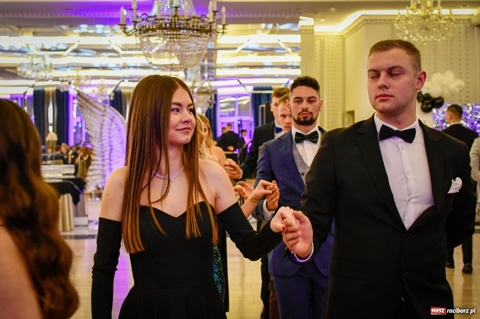 Zdjęcie w galerii na portalu naszraciborz.pl: Studniówka CKZiU nr 1: jubileuszowy rocznik bawi się w Rege [FOTO i WIDEO] wiadomości z regionu