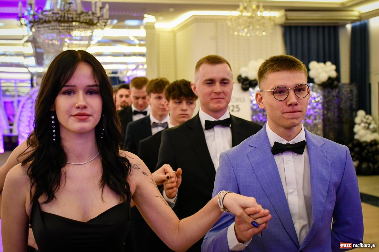 Zdjęcie w galerii na portalu naszraciborz.pl: Studniówka CKZiU nr 1: jubileuszowy rocznik bawi się w Rege [FOTO i WIDEO] wiadomości z regionu