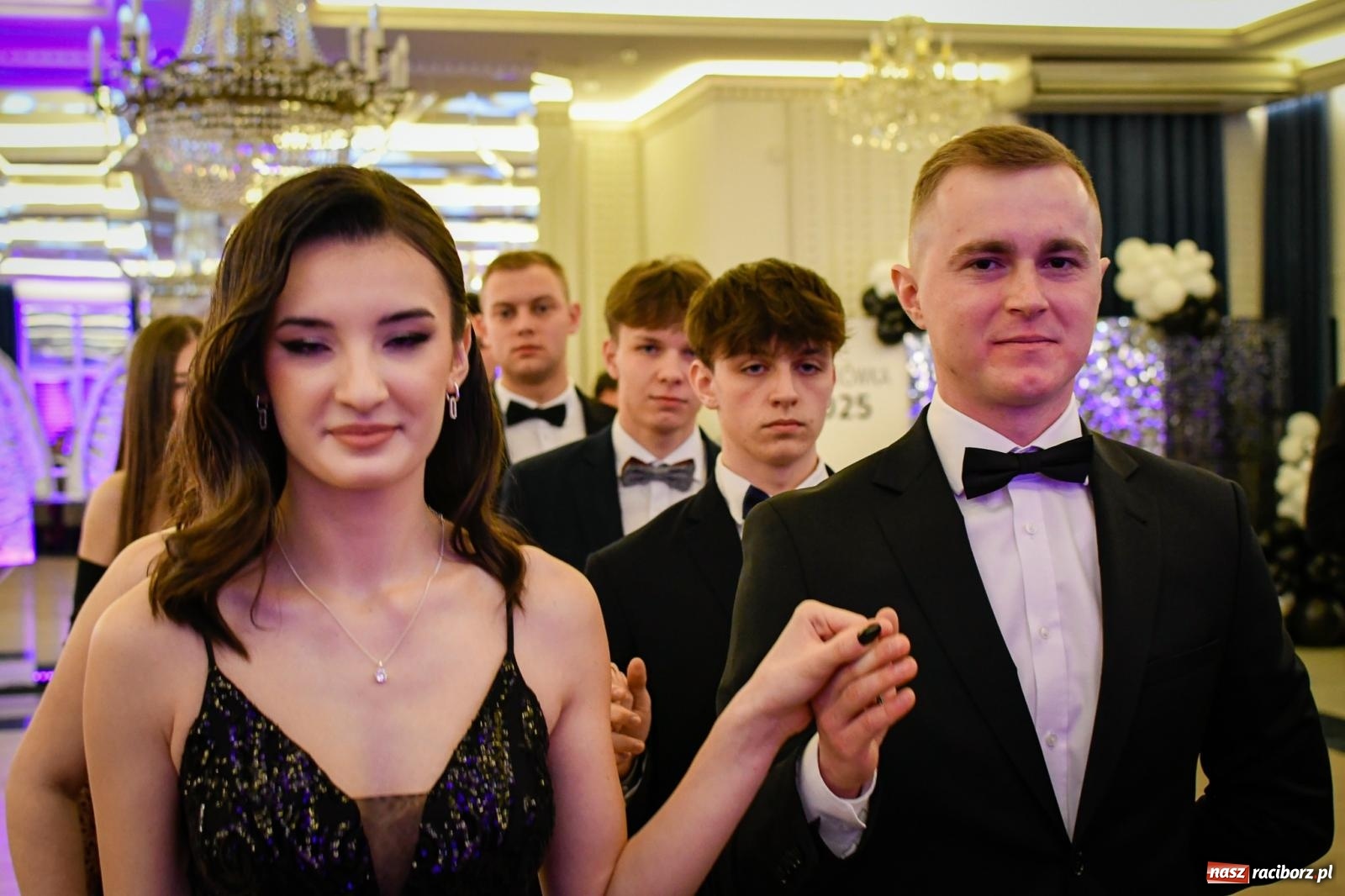 Zdjęcie w galerii na portalu naszraciborz.pl: Studniówka CKZiU nr 1: jubileuszowy rocznik bawi się w Rege [FOTO i WIDEO] wiadomości z regionu