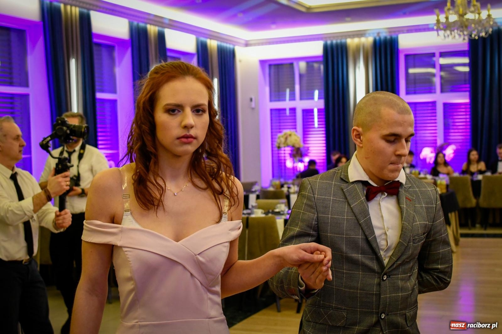 Zdjęcie w galerii na portalu naszraciborz.pl: Studniówka CKZiU nr 1: jubileuszowy rocznik bawi się w Rege [FOTO i WIDEO] wiadomości z regionu