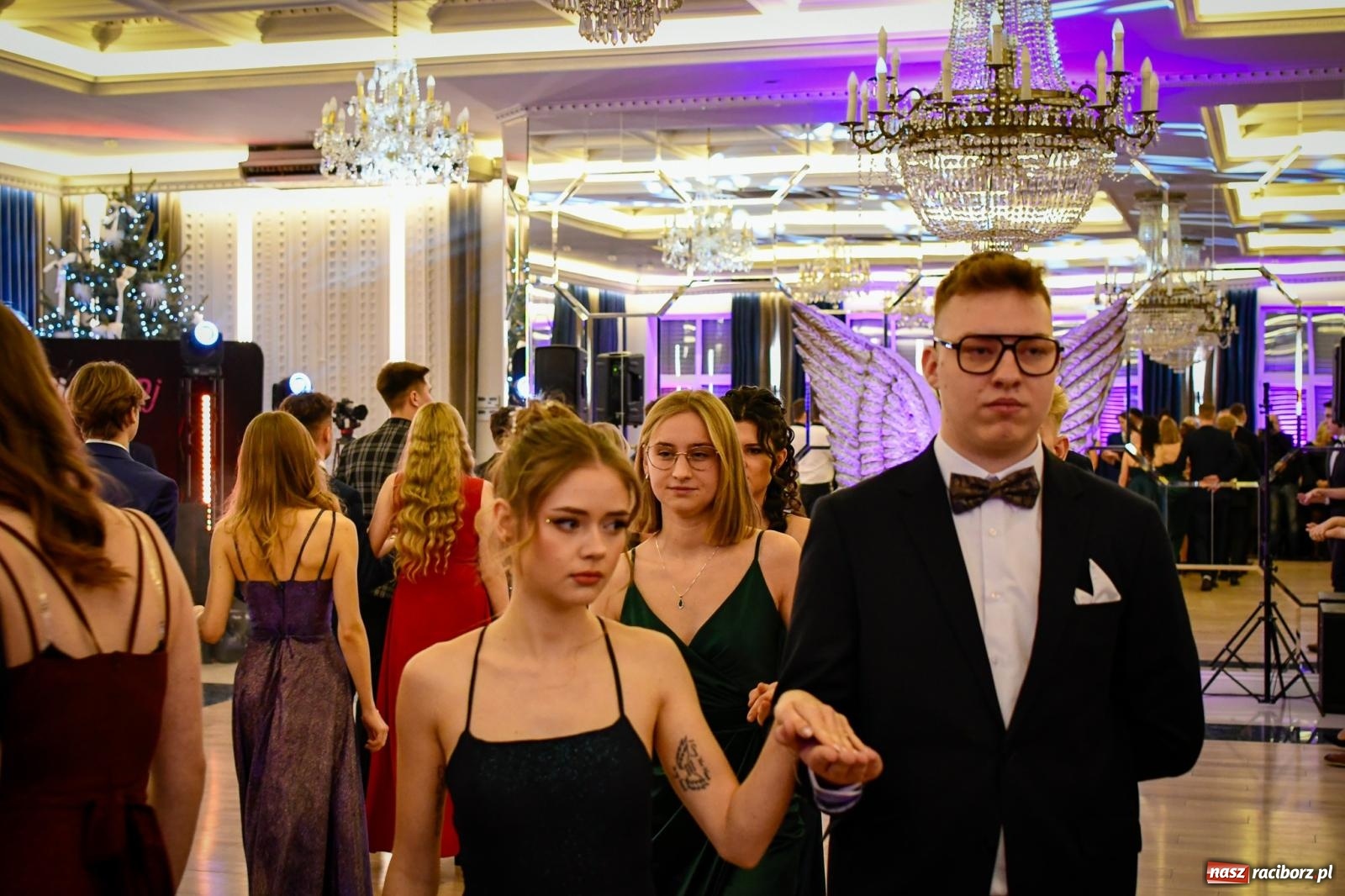 Zdjęcie w galerii na portalu naszraciborz.pl: Studniówka CKZiU nr 1: jubileuszowy rocznik bawi się w Rege [FOTO i WIDEO] wiadomości z regionu