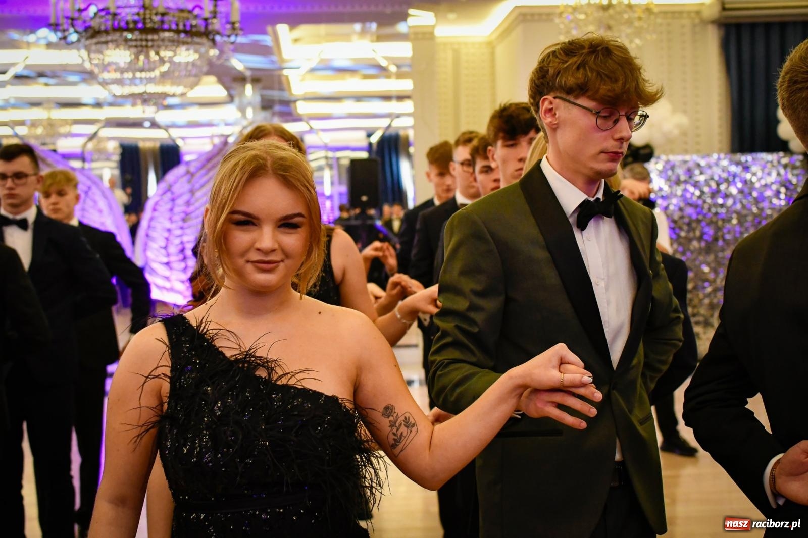 Zdjęcie w galerii na portalu naszraciborz.pl: Studniówka CKZiU nr 1: jubileuszowy rocznik bawi się w Rege [FOTO i WIDEO] wiadomości z regionu