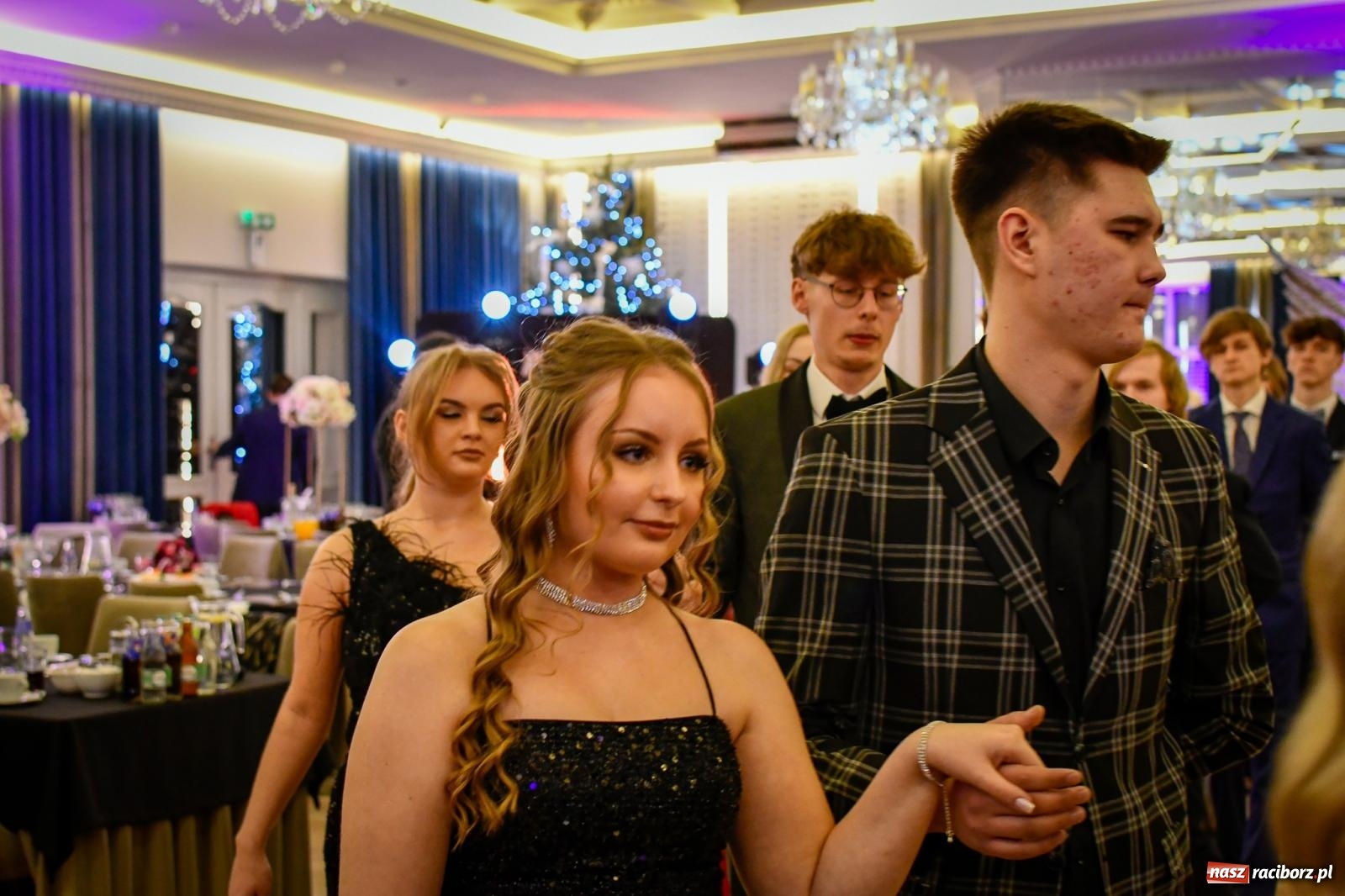 Zdjęcie w galerii na portalu naszraciborz.pl: Studniówka CKZiU nr 1: jubileuszowy rocznik bawi się w Rege [FOTO i WIDEO] wiadomości z regionu