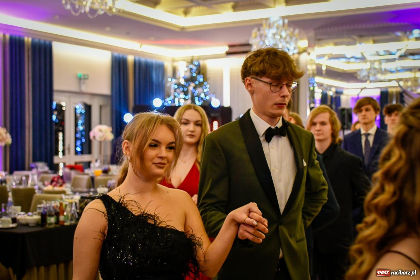 Zdjęcie w galerii na portalu naszraciborz.pl: Studniówka CKZiU nr 1: jubileuszowy rocznik bawi się w Rege [FOTO i WIDEO] wiadomości z regionu