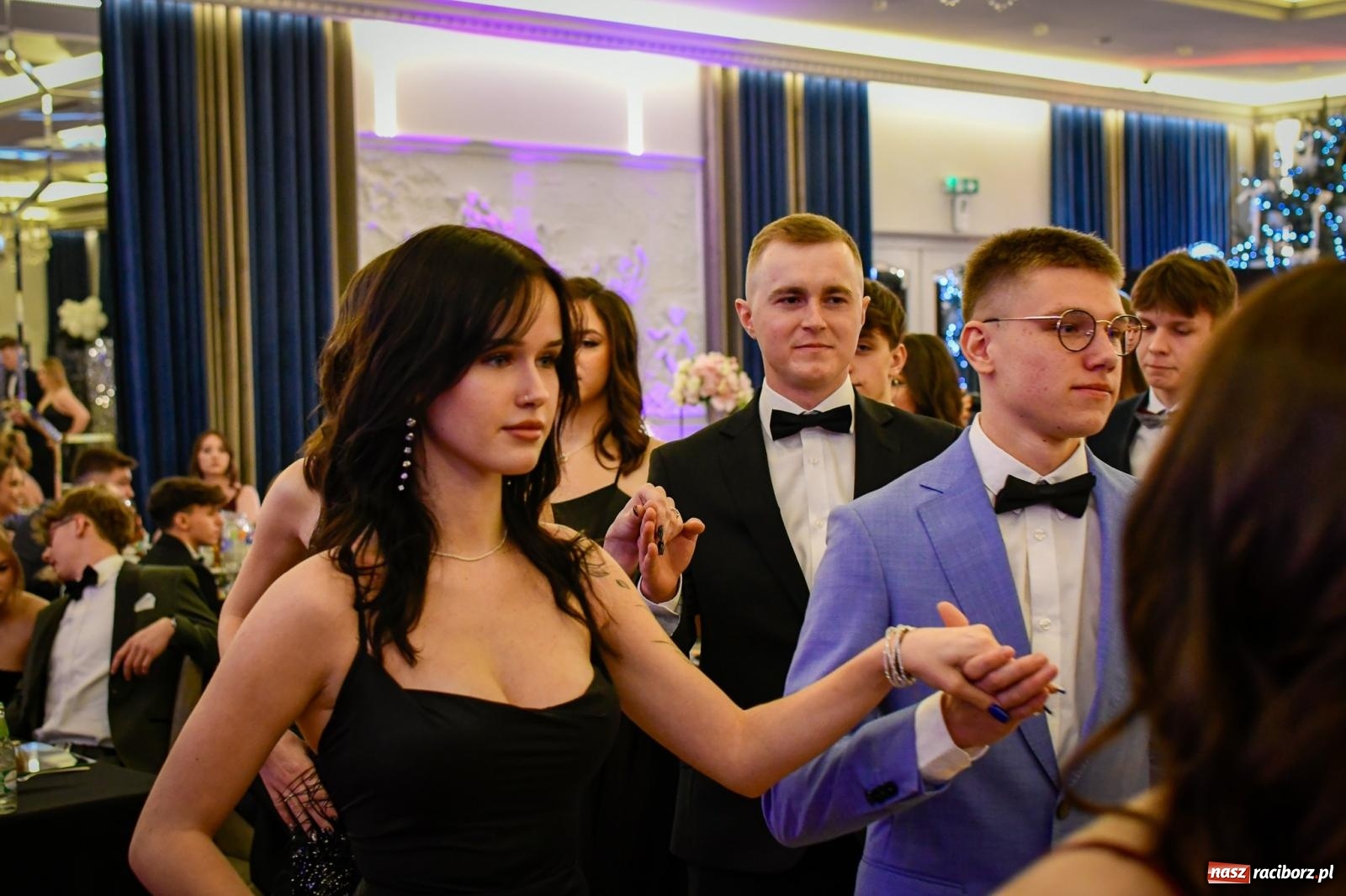 Zdjęcie w galerii na portalu naszraciborz.pl: Studniówka CKZiU nr 1: jubileuszowy rocznik bawi się w Rege [FOTO i WIDEO] wiadomości z regionu