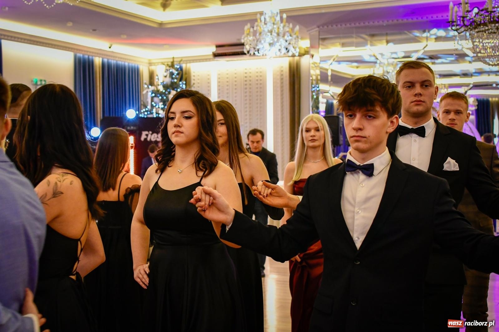 Zdjęcie w galerii na portalu naszraciborz.pl: Studniówka CKZiU nr 1: jubileuszowy rocznik bawi się w Rege [FOTO i WIDEO] wiadomości z regionu