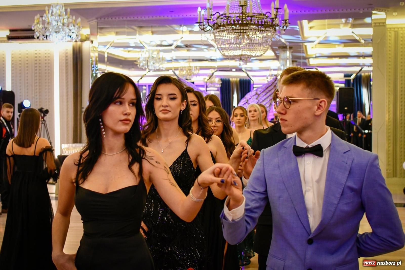 Zdjęcie w galerii na portalu naszraciborz.pl: Studniówka CKZiU nr 1: jubileuszowy rocznik bawi się w Rege [FOTO i WIDEO] wiadomości z regionu