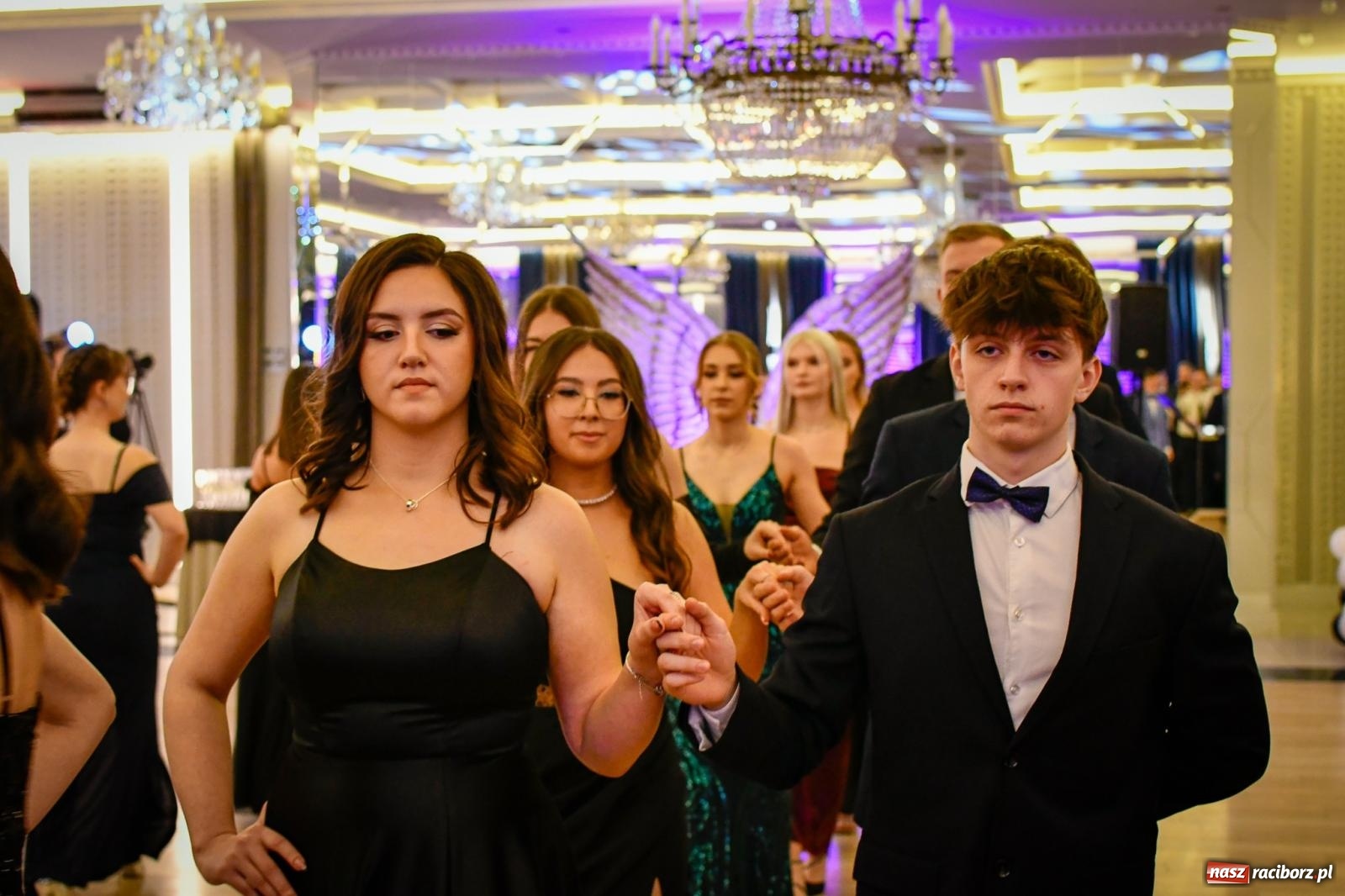 Zdjęcie w galerii na portalu naszraciborz.pl: Studniówka CKZiU nr 1: jubileuszowy rocznik bawi się w Rege [FOTO i WIDEO] wiadomości z regionu