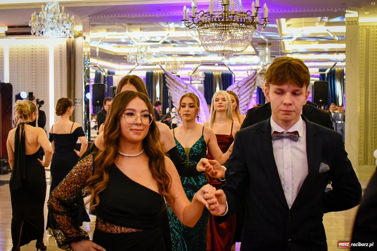 Zdjęcie w galerii na portalu naszraciborz.pl: Studniówka CKZiU nr 1: jubileuszowy rocznik bawi się w Rege [FOTO i WIDEO] wiadomości z regionu