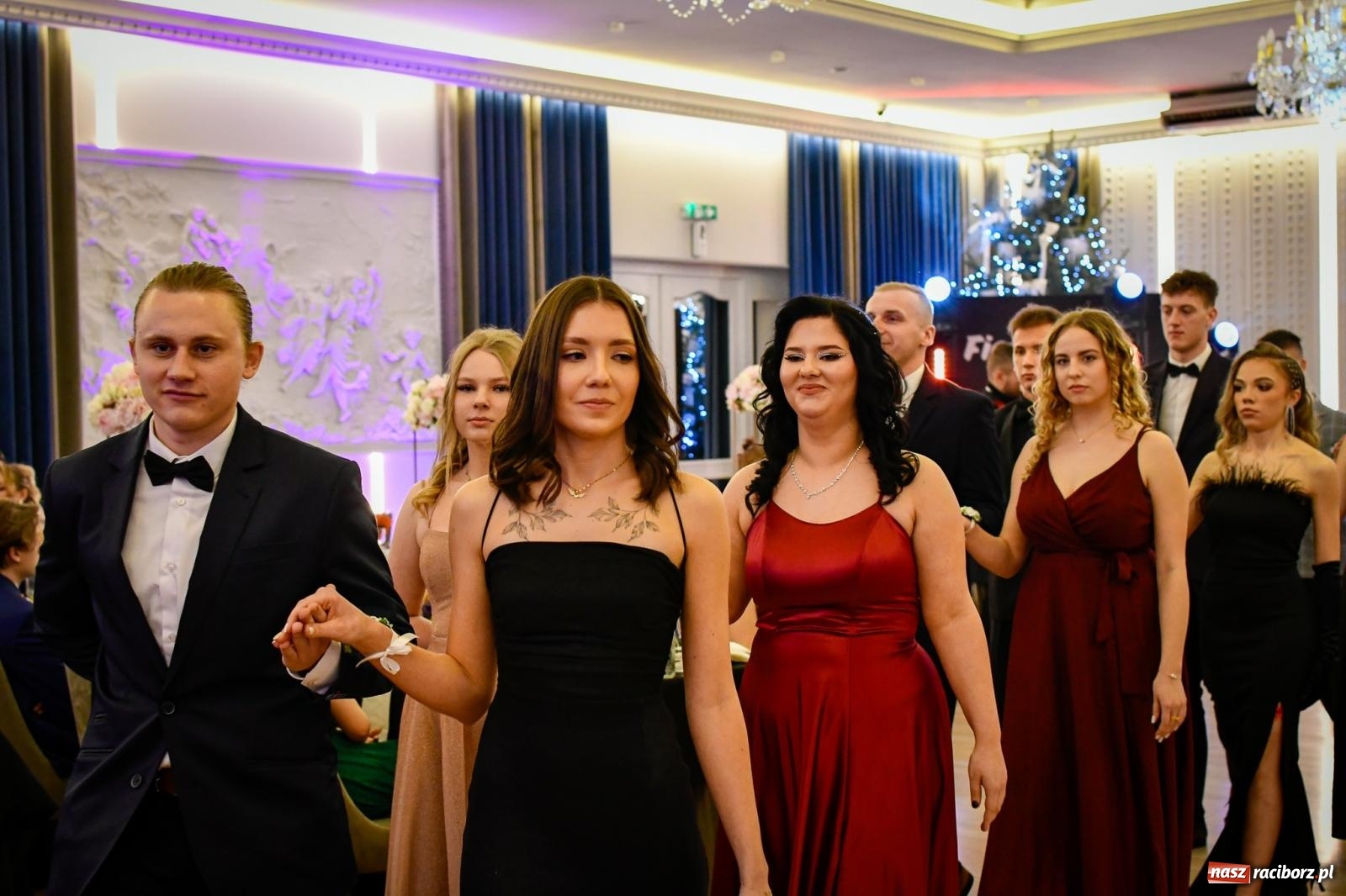 Zdjęcie w galerii na portalu naszraciborz.pl: Studniówka CKZiU nr 1: jubileuszowy rocznik bawi się w Rege [FOTO i WIDEO] wiadomości z regionu