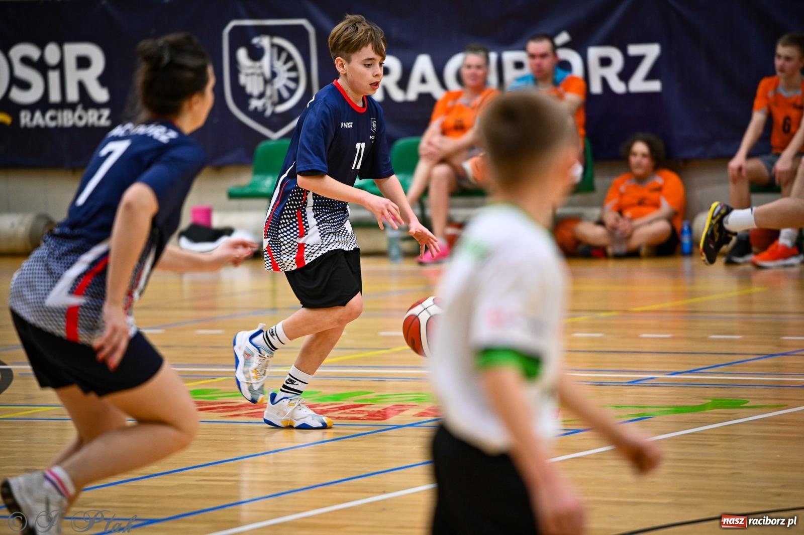 Zdjęcie w galerii na portalu naszraciborz.pl: 33. Finał WOŚP Racibórz – charytatywny turniej koszykówki z olimpijczykami wiadomości z regionu