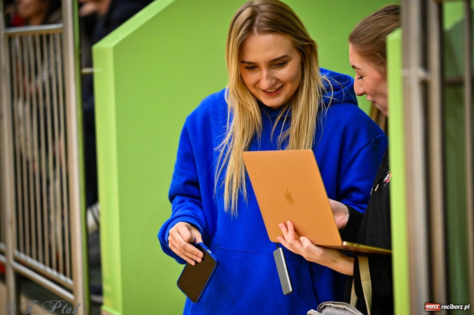 Zdjęcie w galerii na portalu naszraciborz.pl: 33. Finał WOŚP Racibórz – charytatywny turniej koszykówki z olimpijczykami wiadomości z regionu