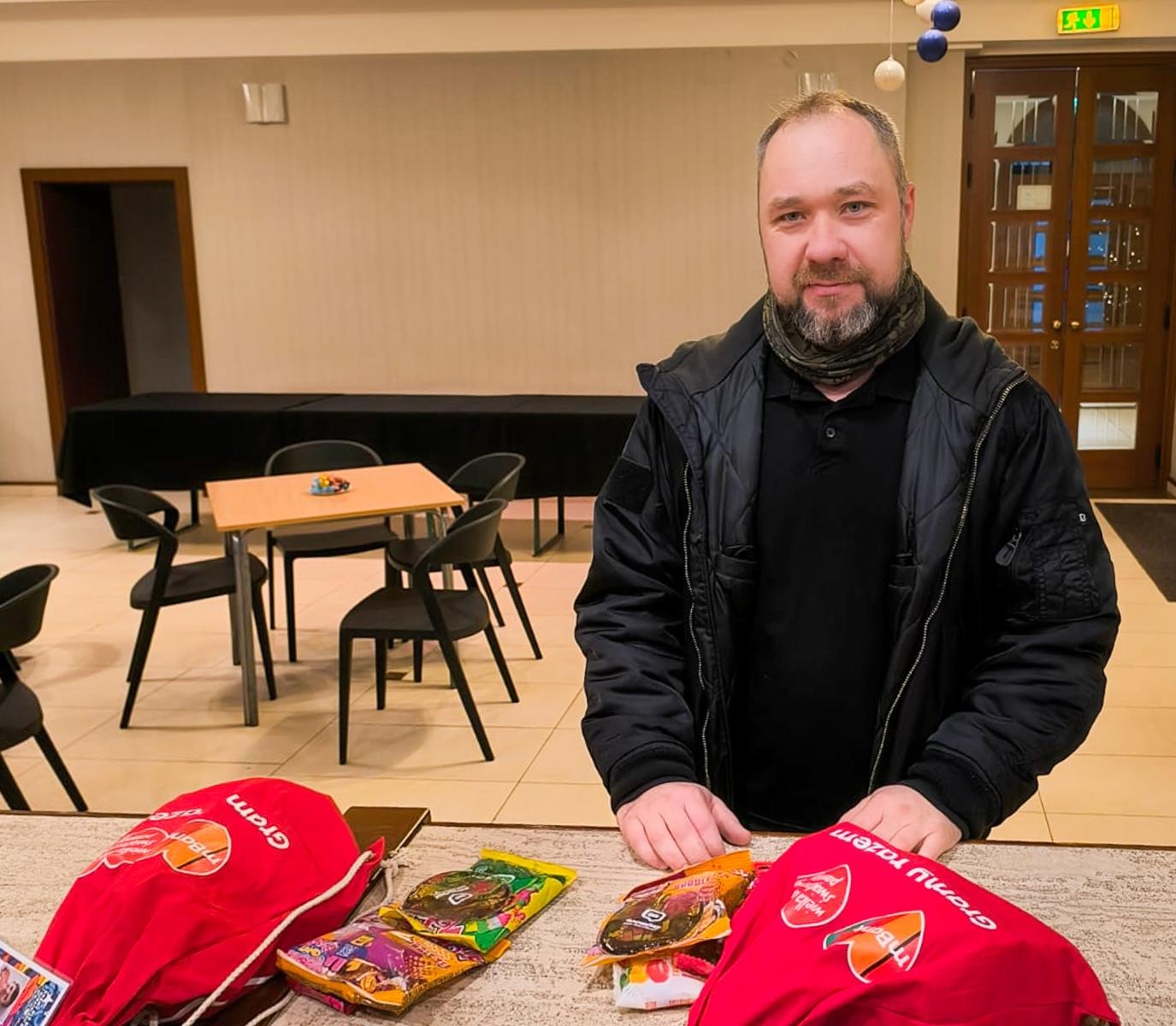 Zdjęcie w galerii na portalu naszraciborz.pl: Ponad stu wolontariuszy kwestuje na ulicach Raciborza wiadomości z regionu