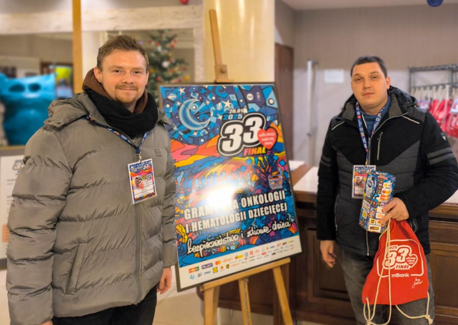 Zdjęcie w galerii na portalu naszraciborz.pl: Ponad stu wolontariuszy kwestuje na ulicach Raciborza wiadomości z regionu