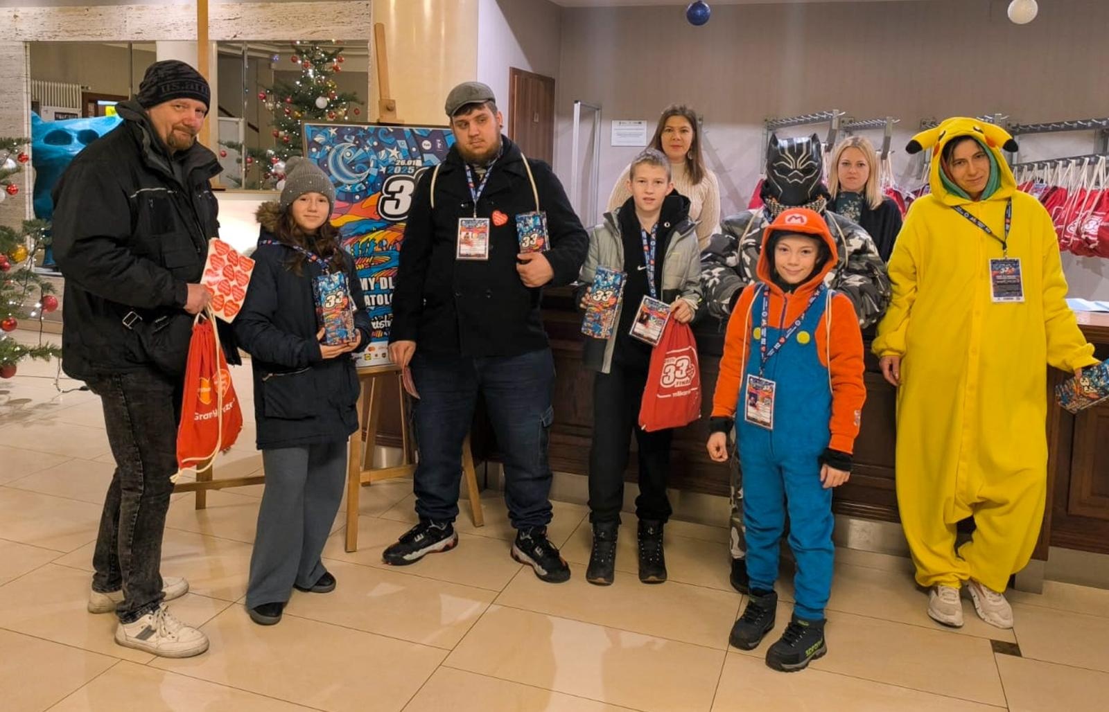 Zdjęcie w galerii na portalu naszraciborz.pl: Ponad stu wolontariuszy kwestuje na ulicach Raciborza wiadomości z regionu