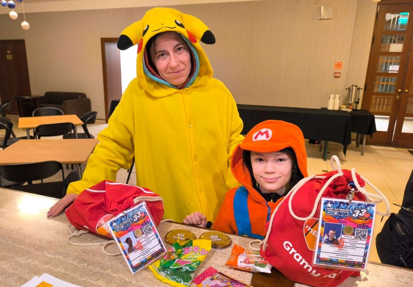 Zdjęcie w galerii na portalu naszraciborz.pl: Ponad stu wolontariuszy kwestuje na ulicach Raciborza wiadomości z regionu